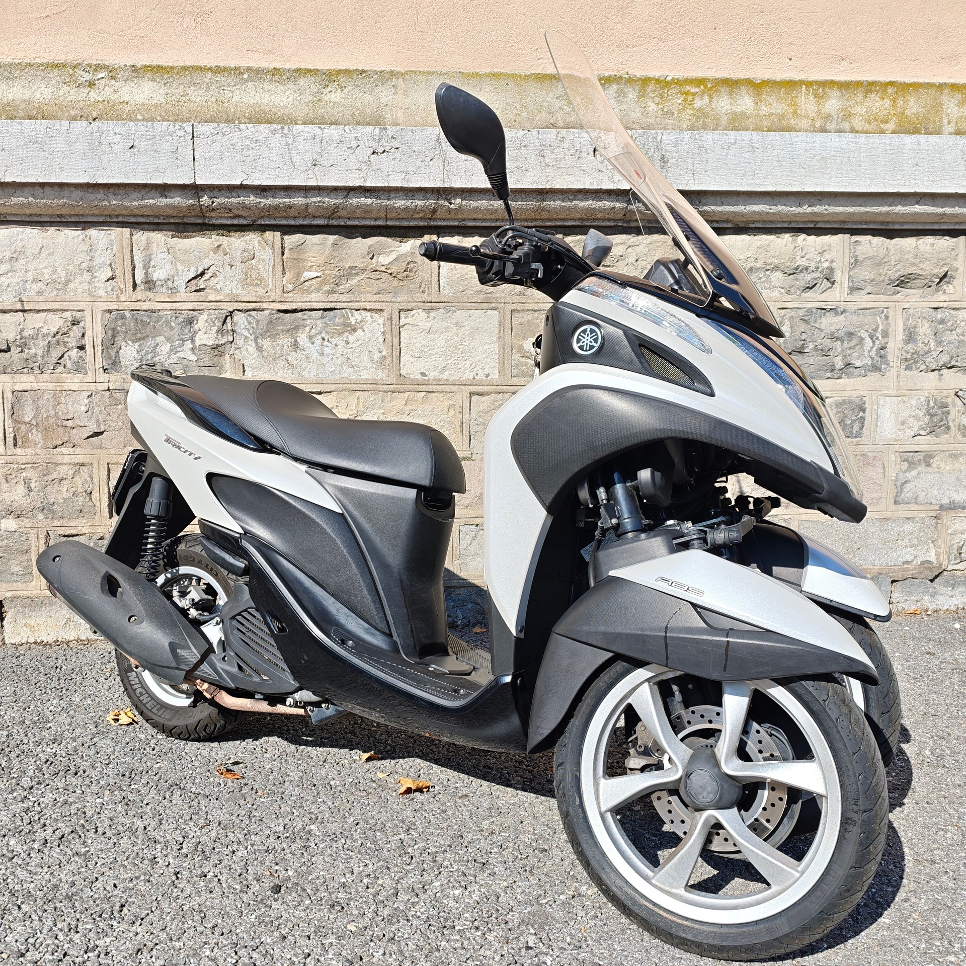 YAMAHA Tricity MW 125 UBS