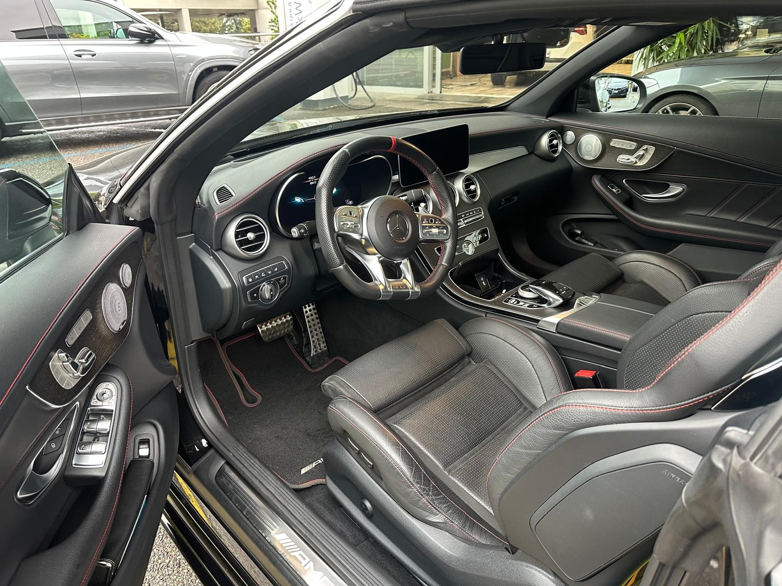 MERCEDES-BENZ C 43 Cabriolet AMG 4Matic 9G-Tronic-showroom-element-3