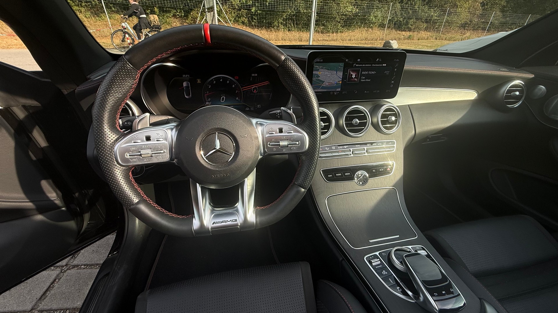MERCEDES-BENZ C 43 Cabriolet AMG 4Matic 9G-Tronic-image-9