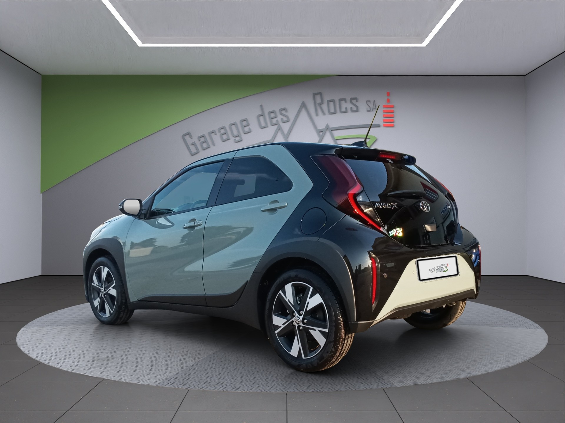 TOYOTA Aygo X 1.5 VVT-i HSD Trend-image-4