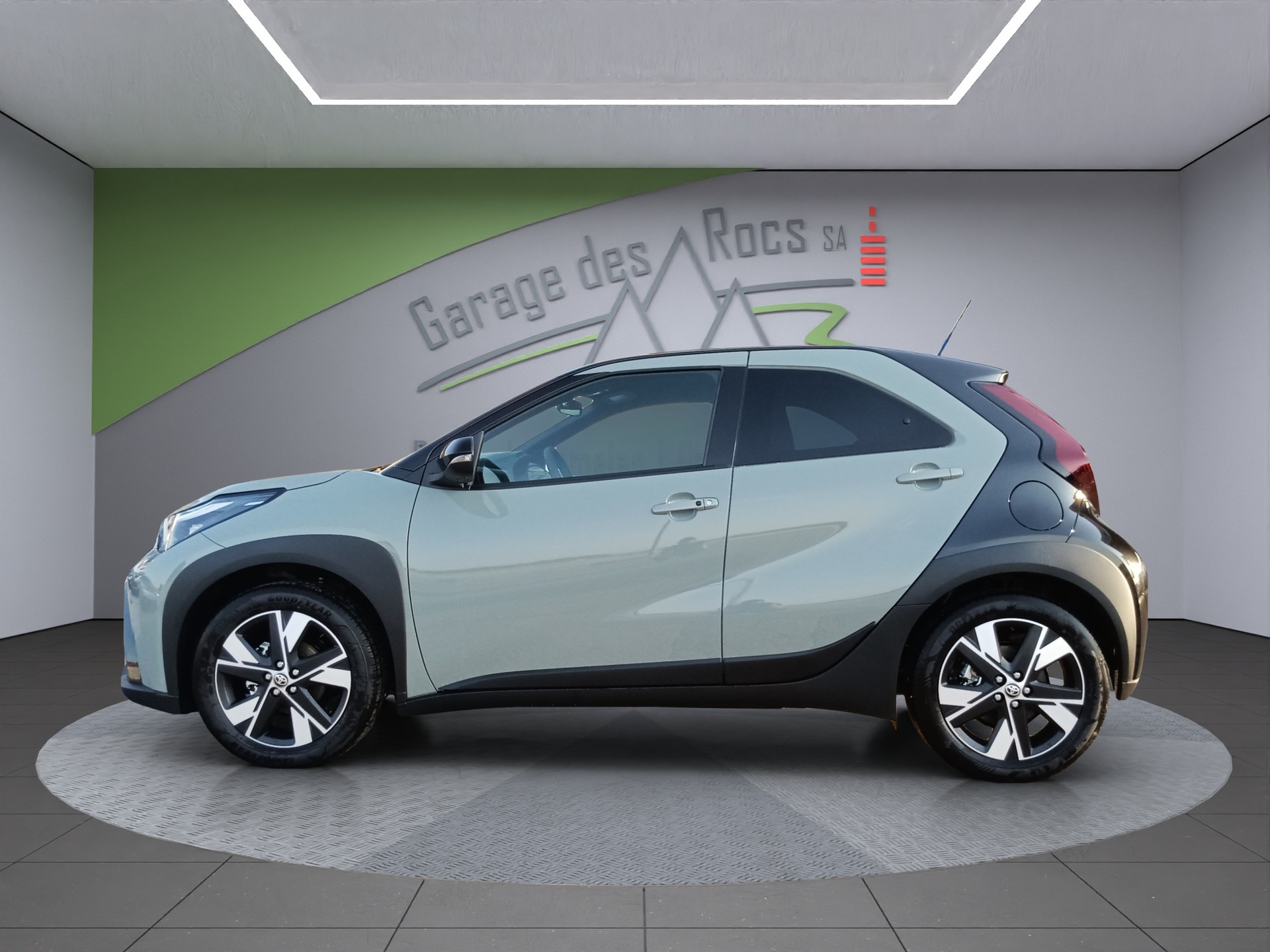 TOYOTA Aygo X 1.5 VVT-i HSD Trend-image-3