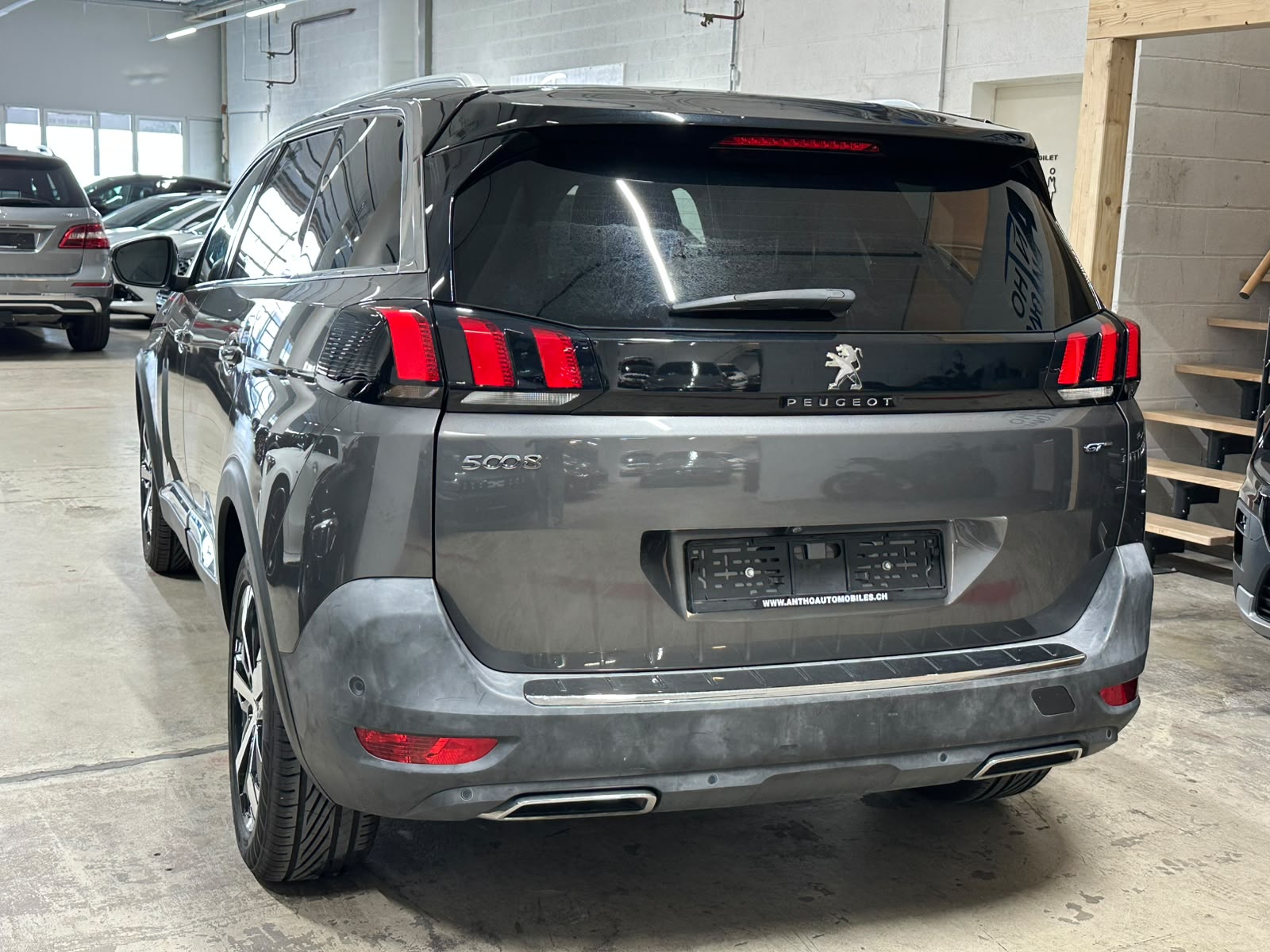 PEUGEOT 5008 2.0 BlueHDi GT EAT-image-5