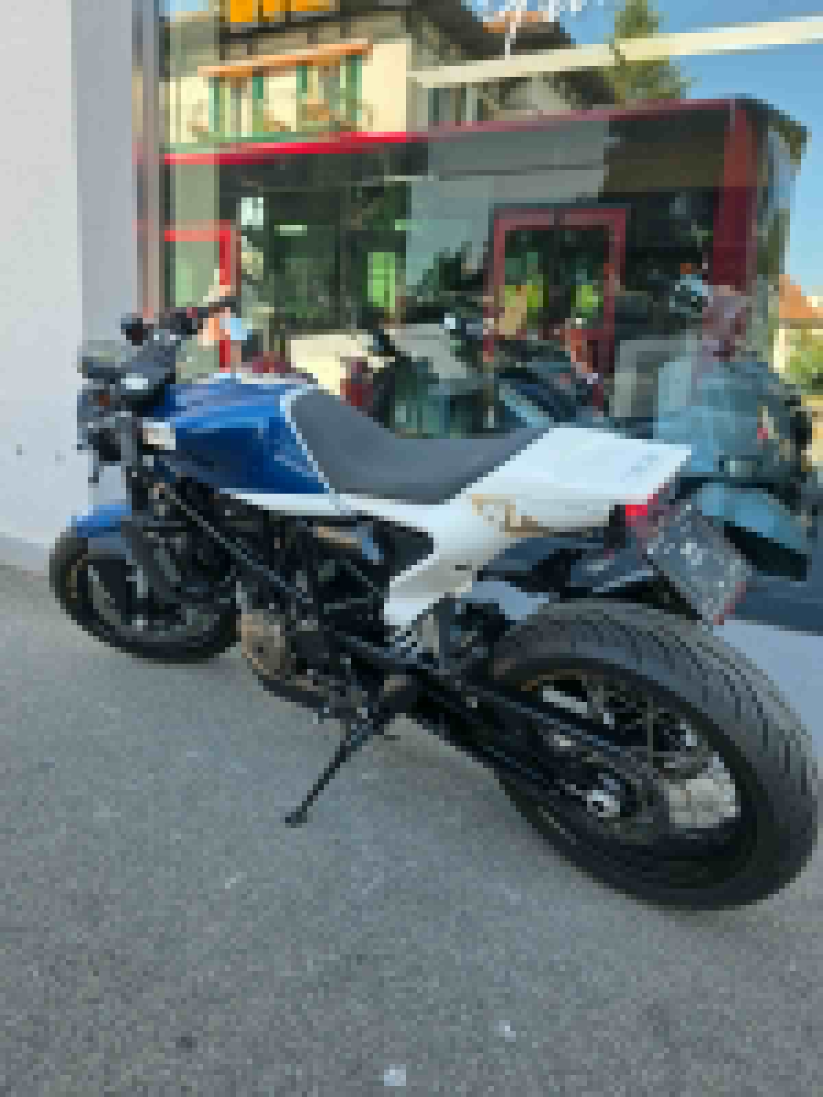 HUSQVARNA VITPLEN 701-showroom-element-2