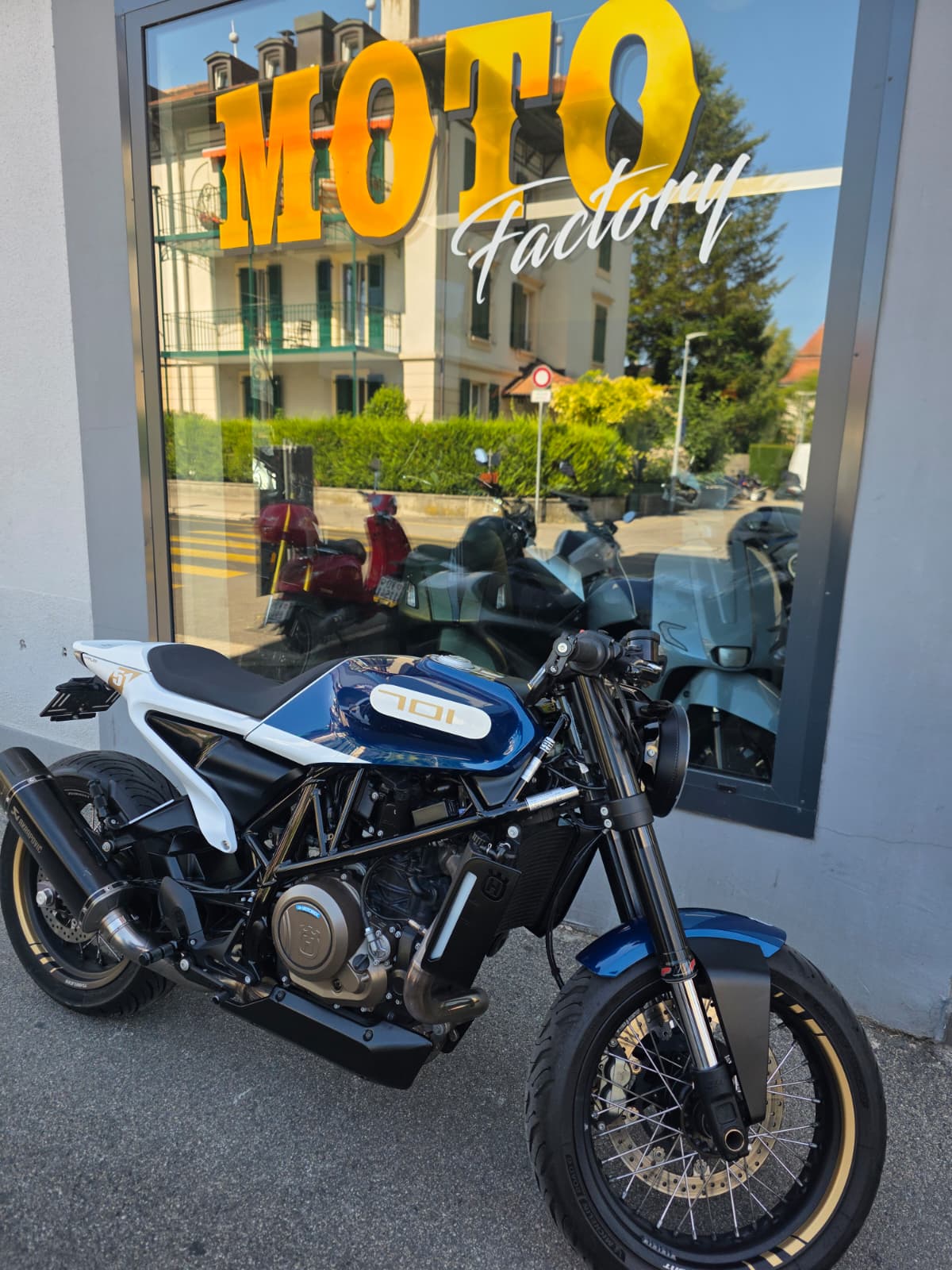 HUSQVARNA VITPLEN 701