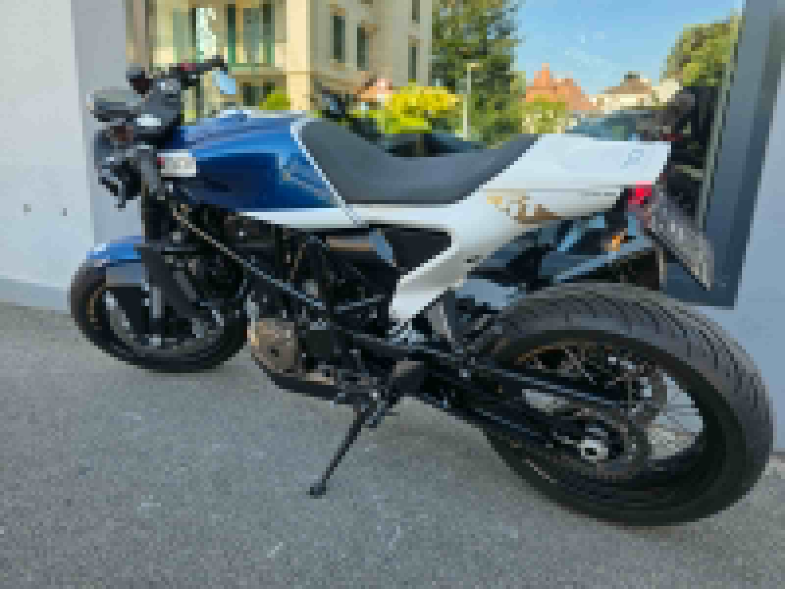 HUSQVARNA VITPLEN 701-image-8