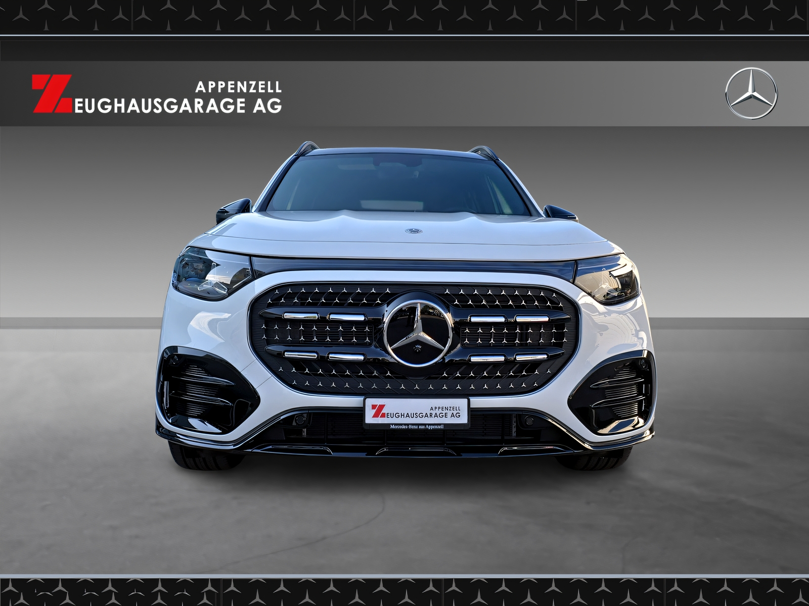 MERCEDES-BENZ GLB 220 4Matic-showroom-element-3