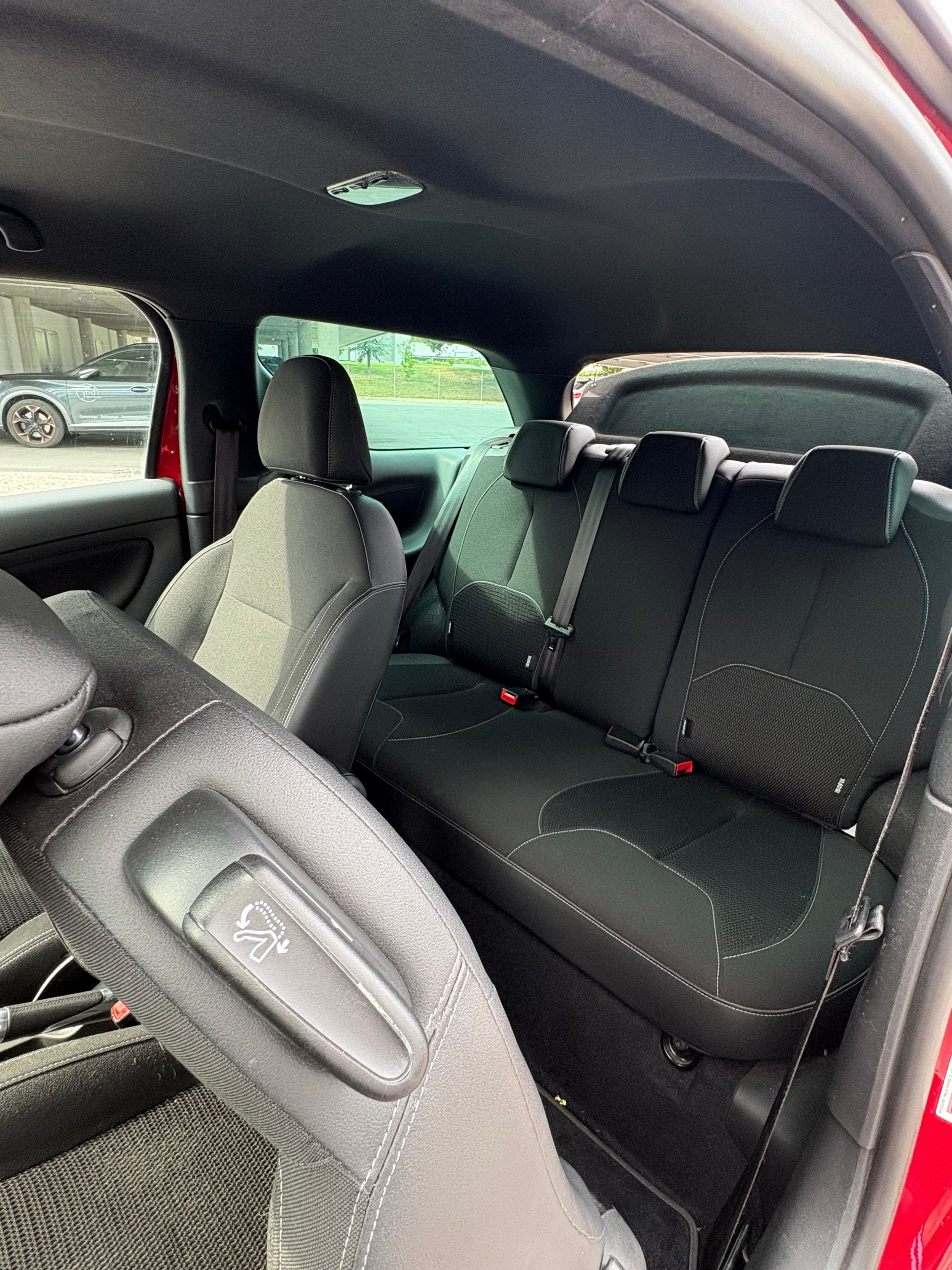 DS AUTOMOBILES 1.6 VTi So Chic Anniv.-image-4