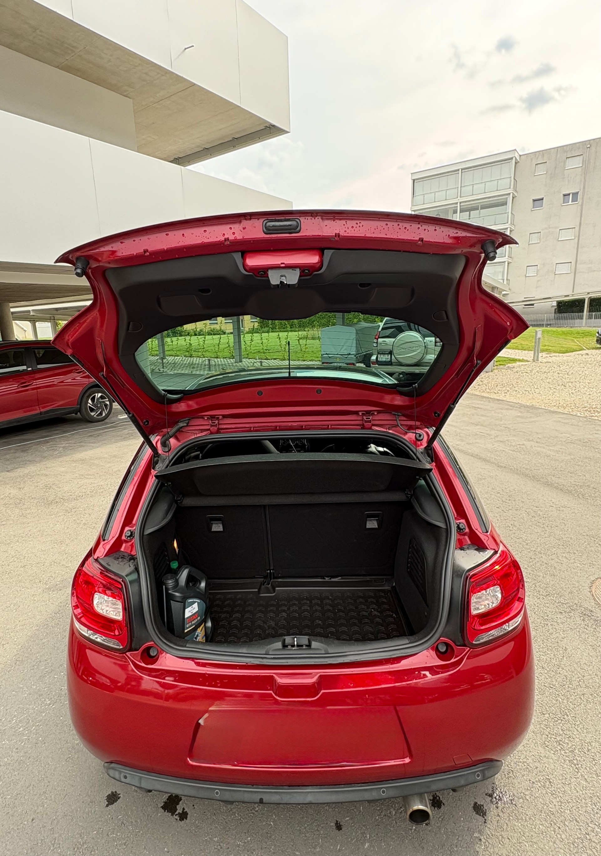 DS AUTOMOBILES 1.6 VTi So Chic Anniv.-image-3