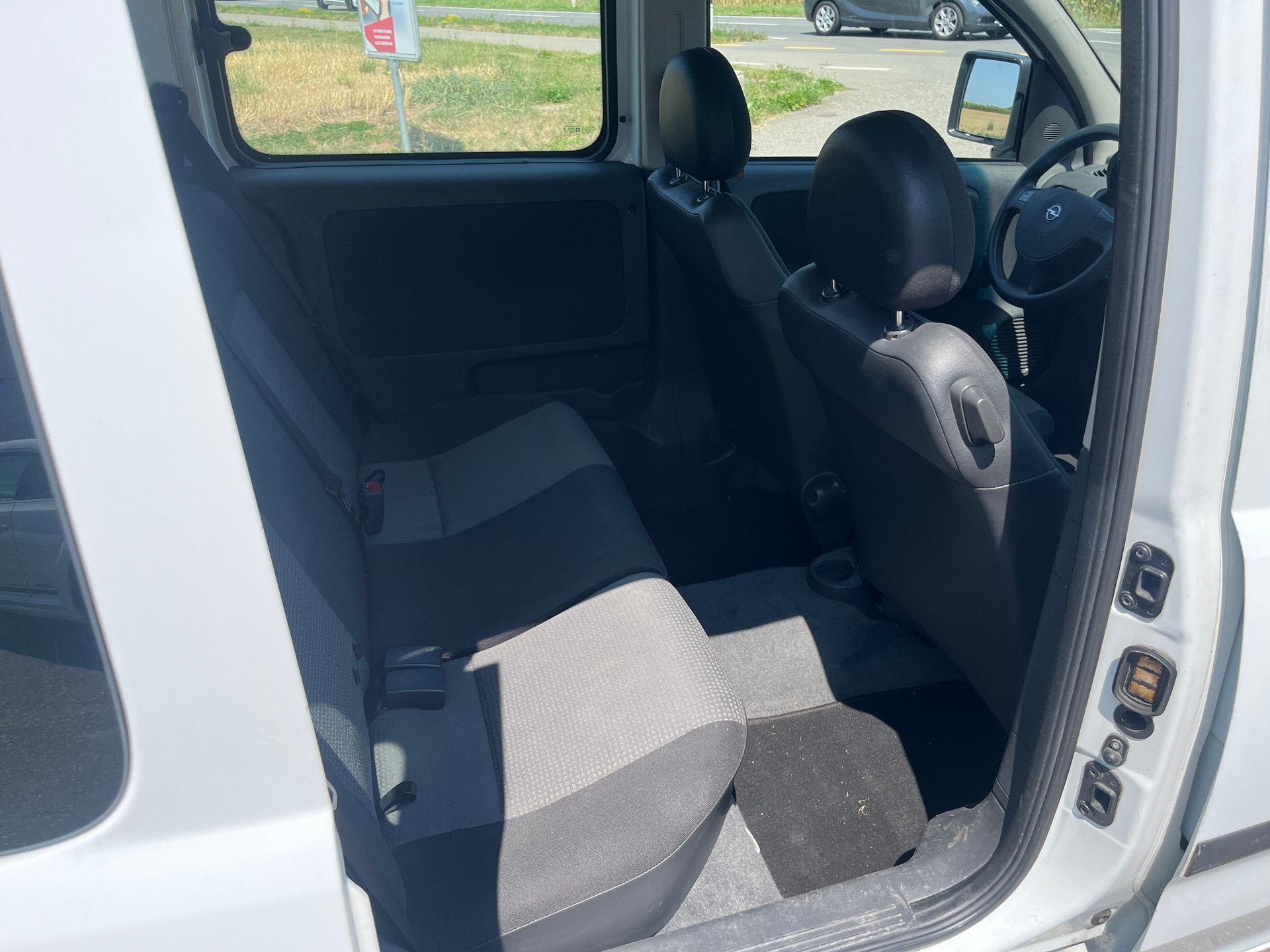 OPEL Combo 1.6 CNG Enjoy-image-9