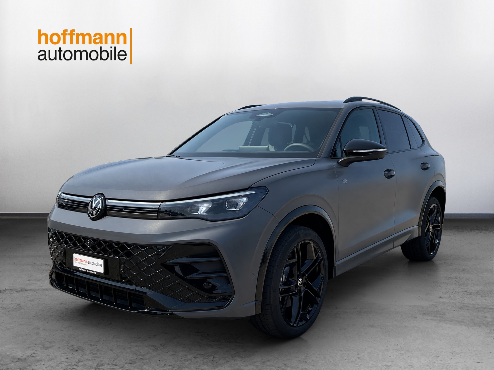 VW Tiguan 2.0 TSI DSG R-Line Plus 4Motion-image-0