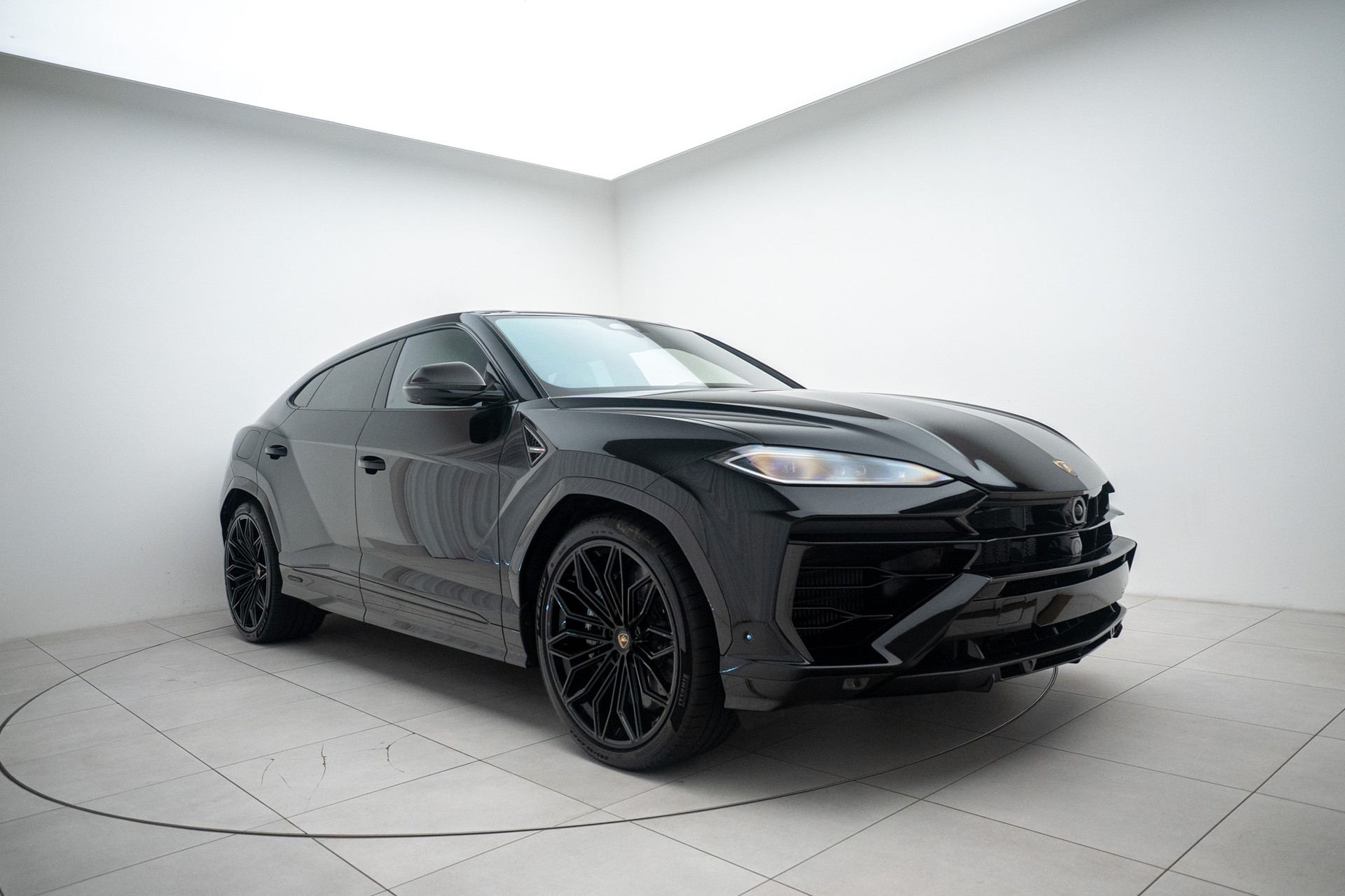 LAMBORGHINI Urus SE-image-0