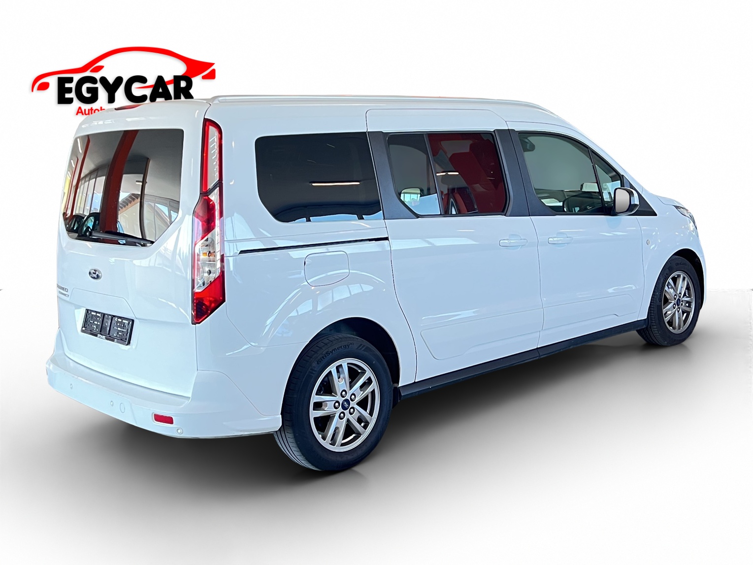 FORD Grand Tourneo Connect 1.5 EcoBlue Titanium-image-5