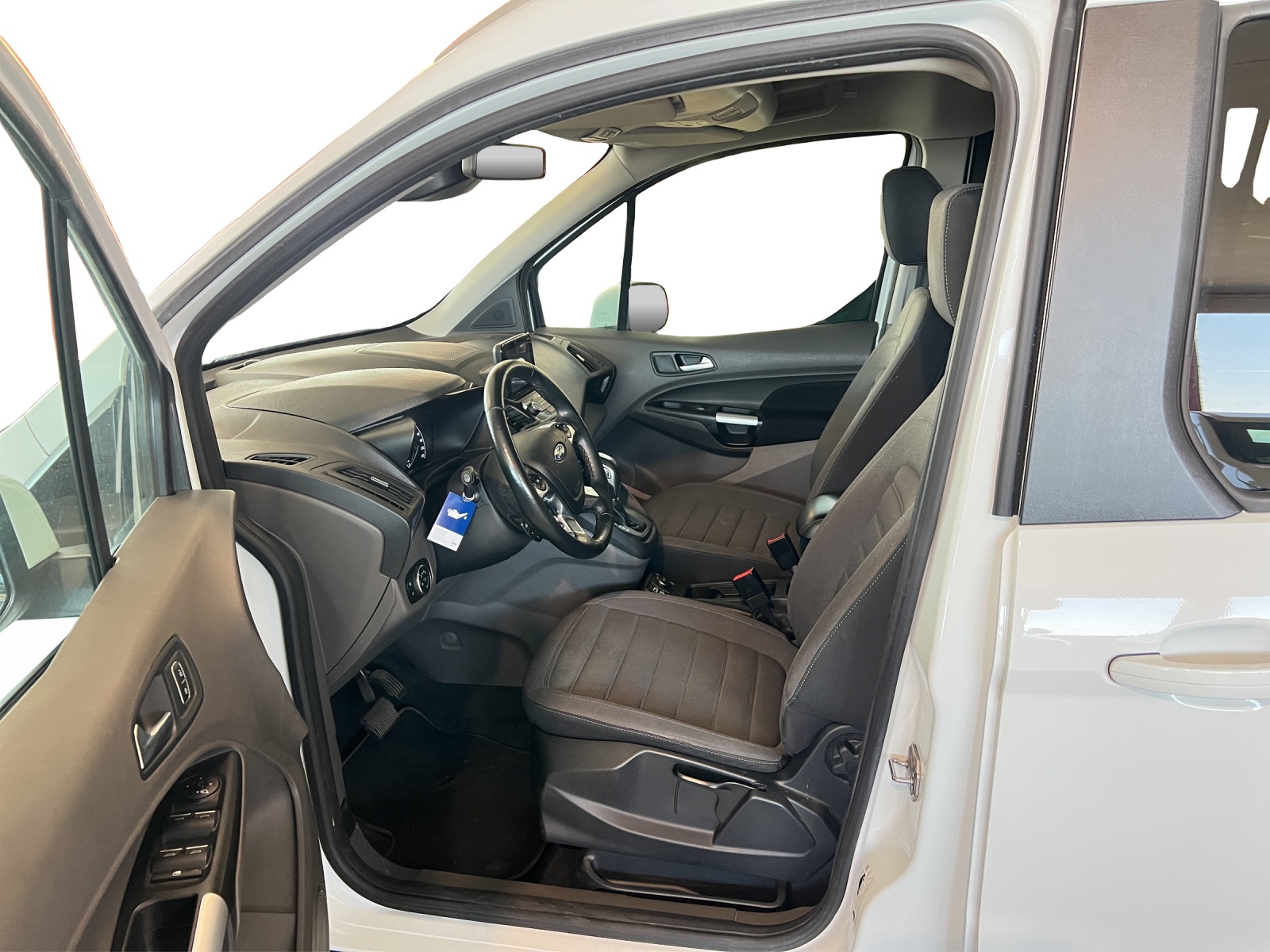 FORD Grand Tourneo Connect 1.5 EcoBlue Titanium-image-8