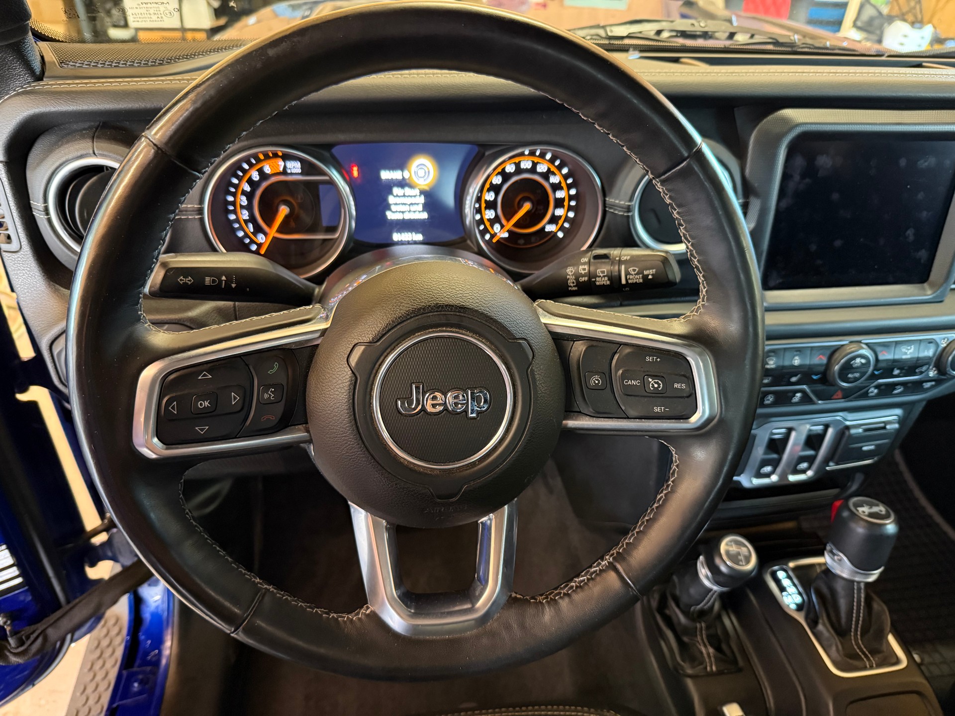 JEEP Wrangler 2.0 Sahara Automatic-image-9