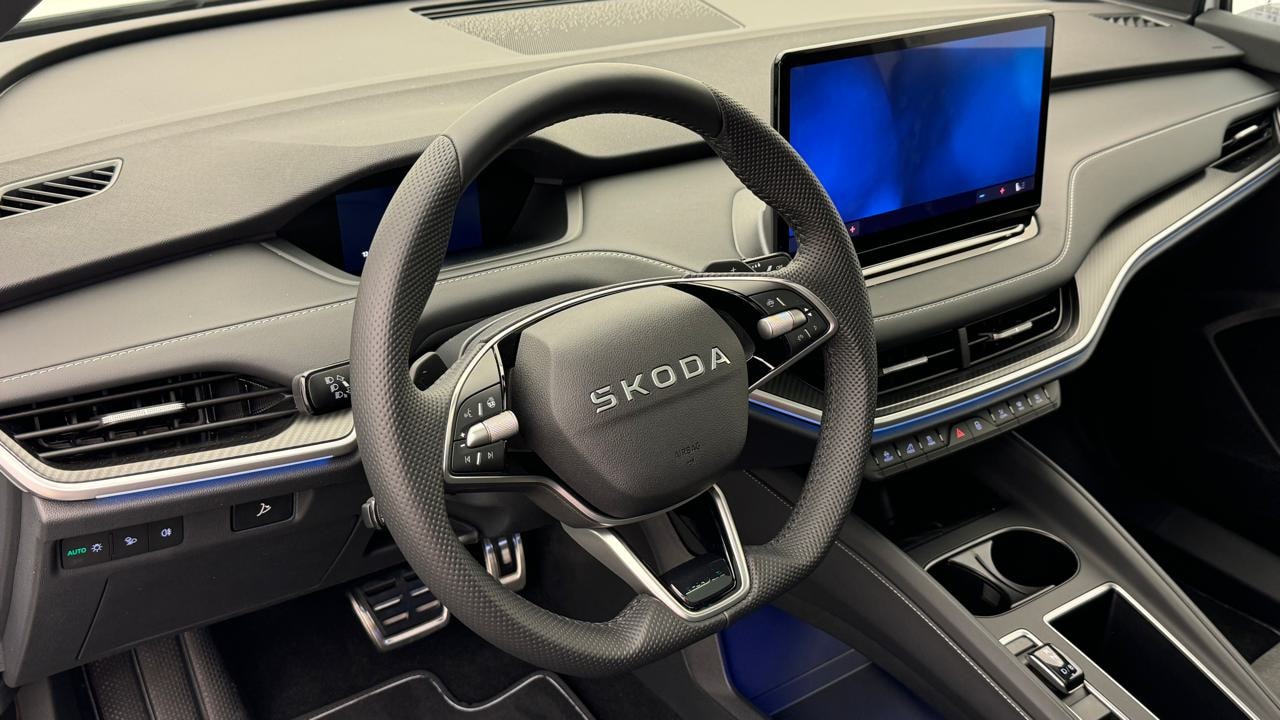 SKODA Enyaq Coupé Sportline 4x4-image-6