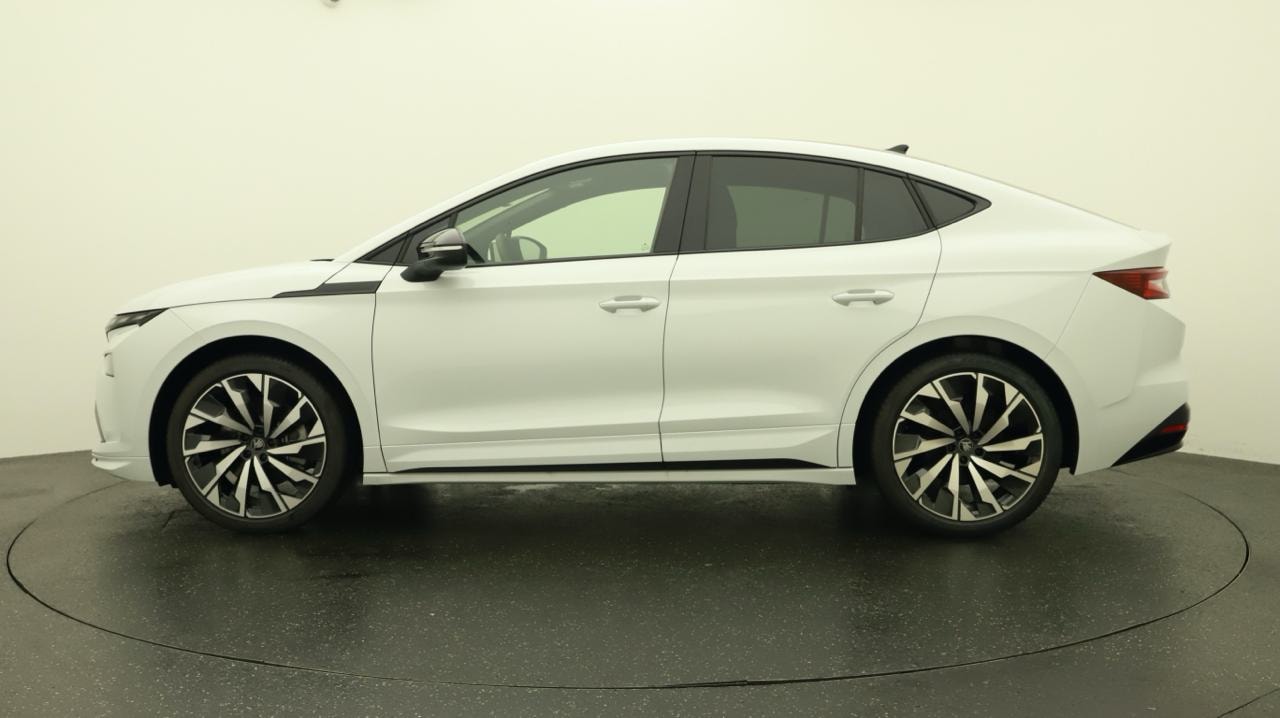 SKODA Enyaq Coupé Sportline 4x4-image-1