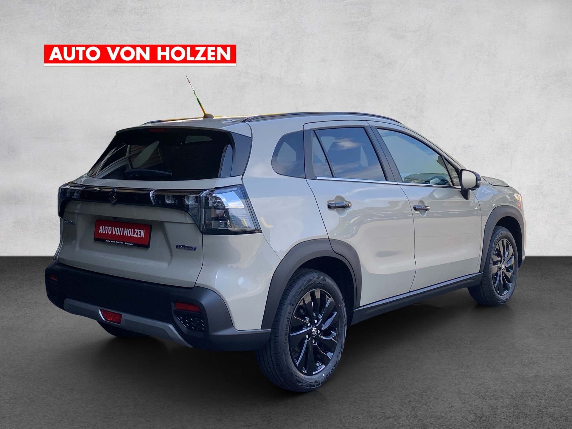 SUZUKI S-Cross 1.4 16V Black Edition Top MHD 4WD Automatic-image-1
