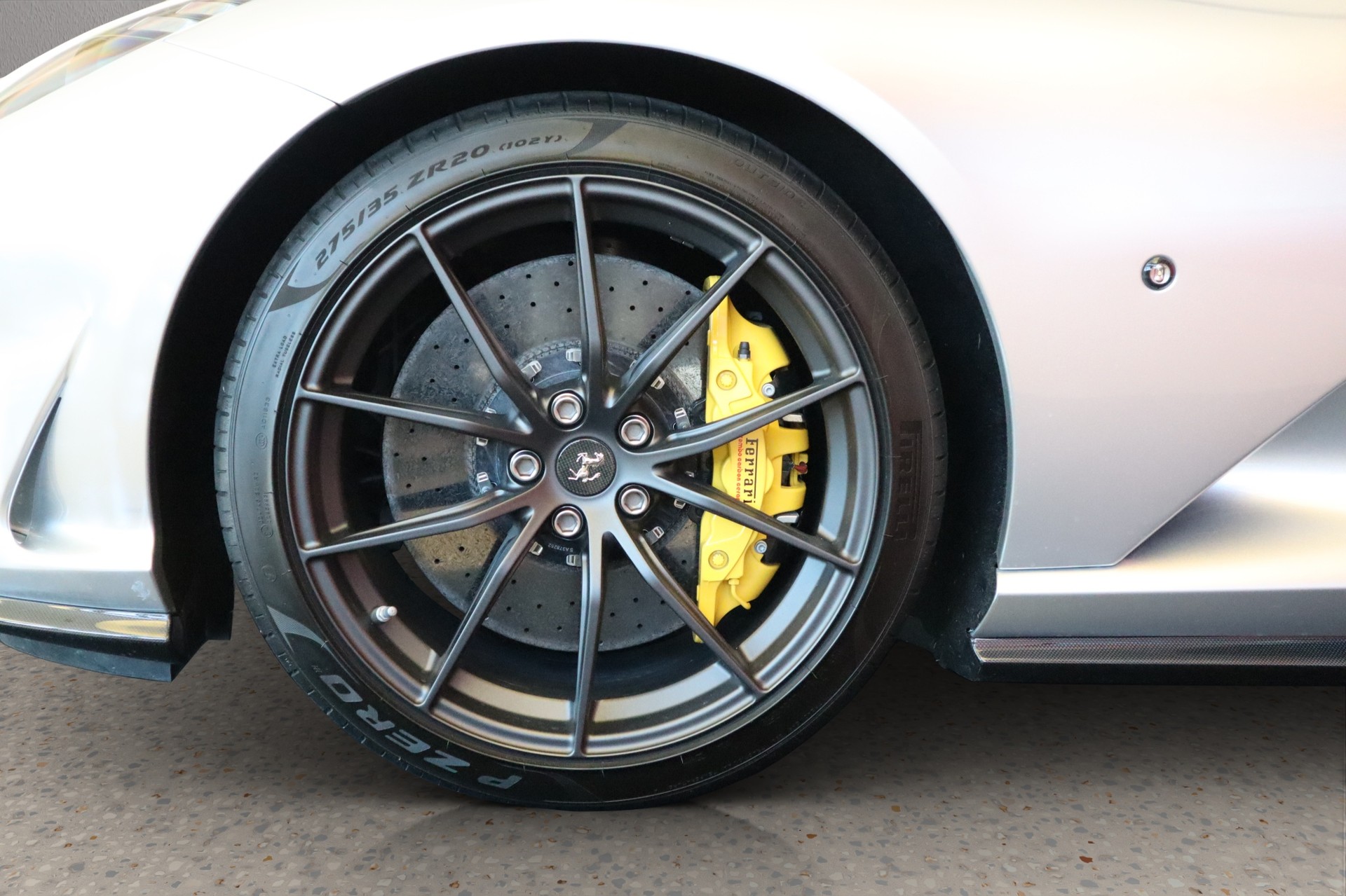 FERRARI 812 Superfast Tailormade-image-31