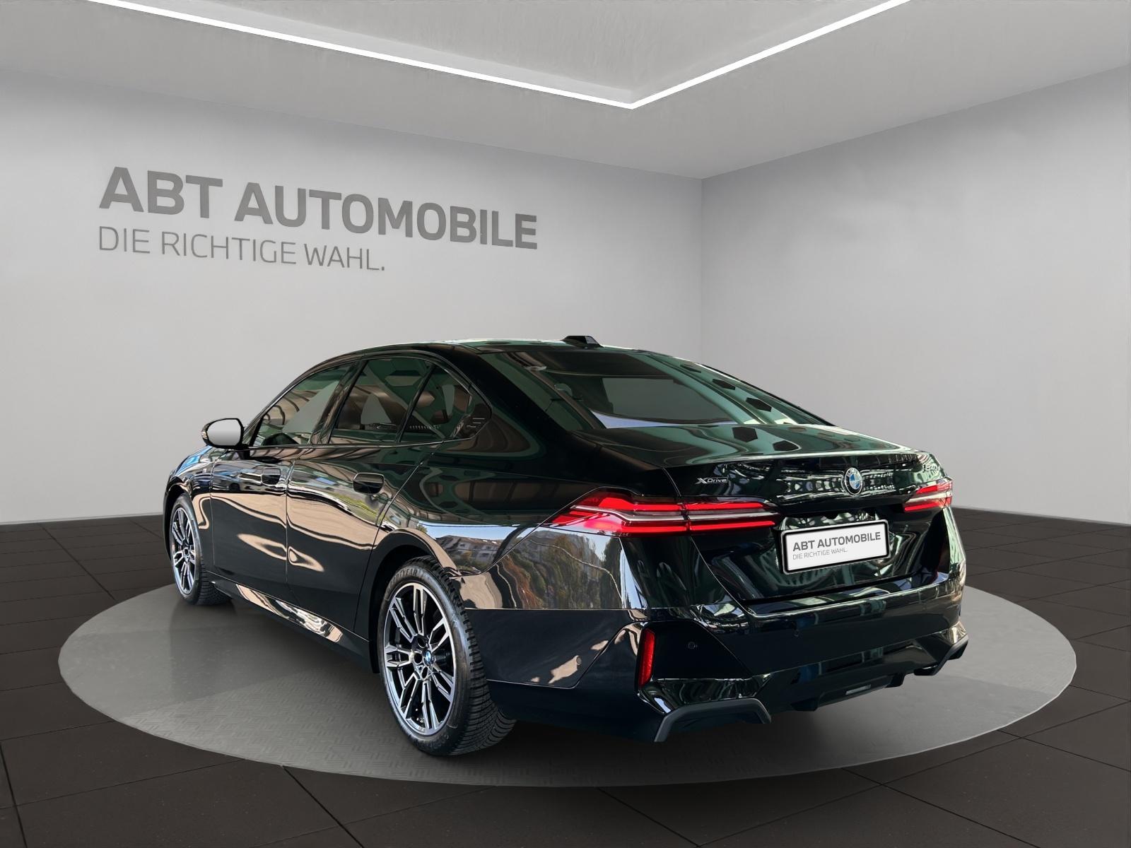 BMW 540d xDrive-showroom-element-3