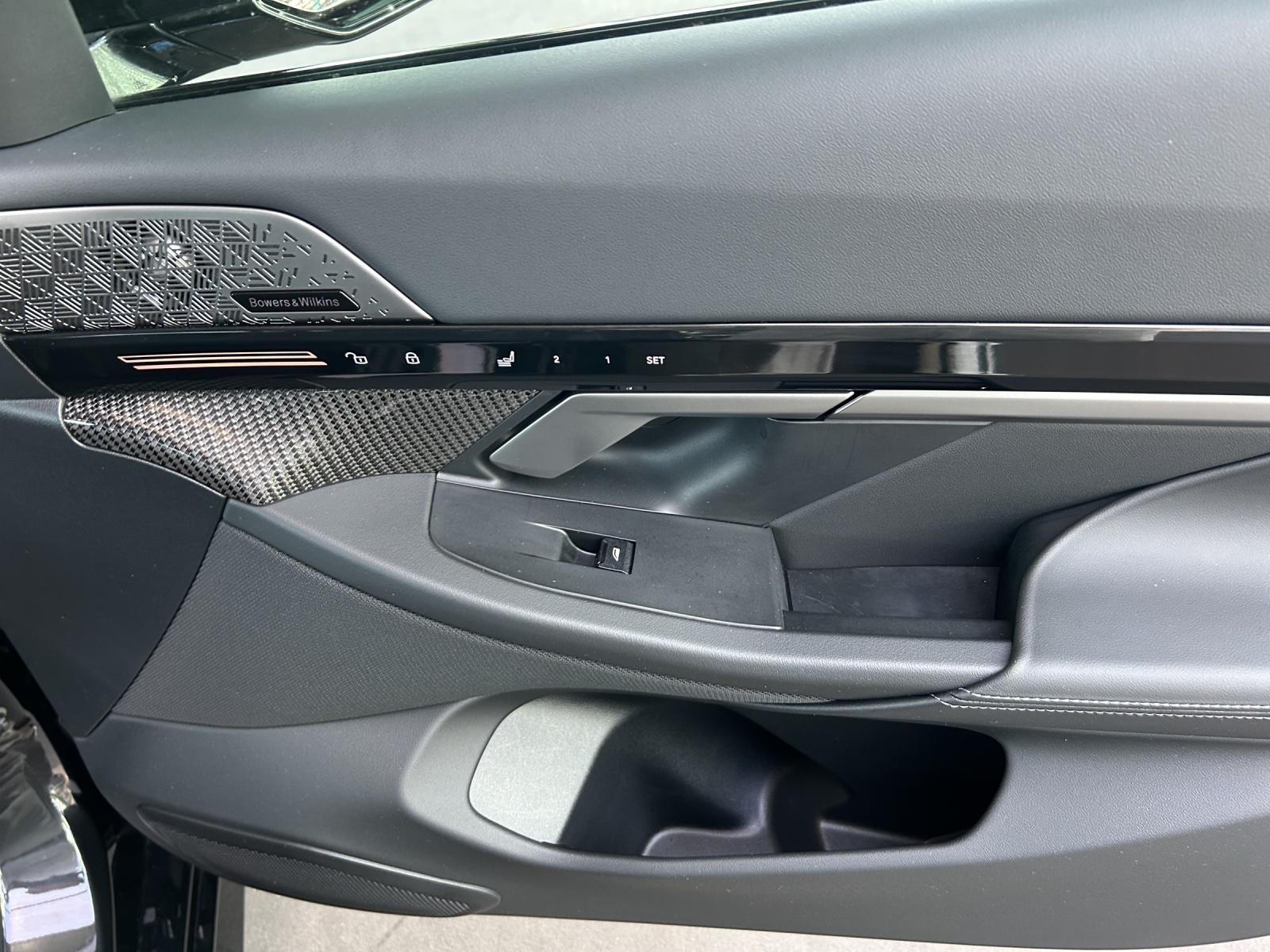 BMW 540d xDrive-image-25