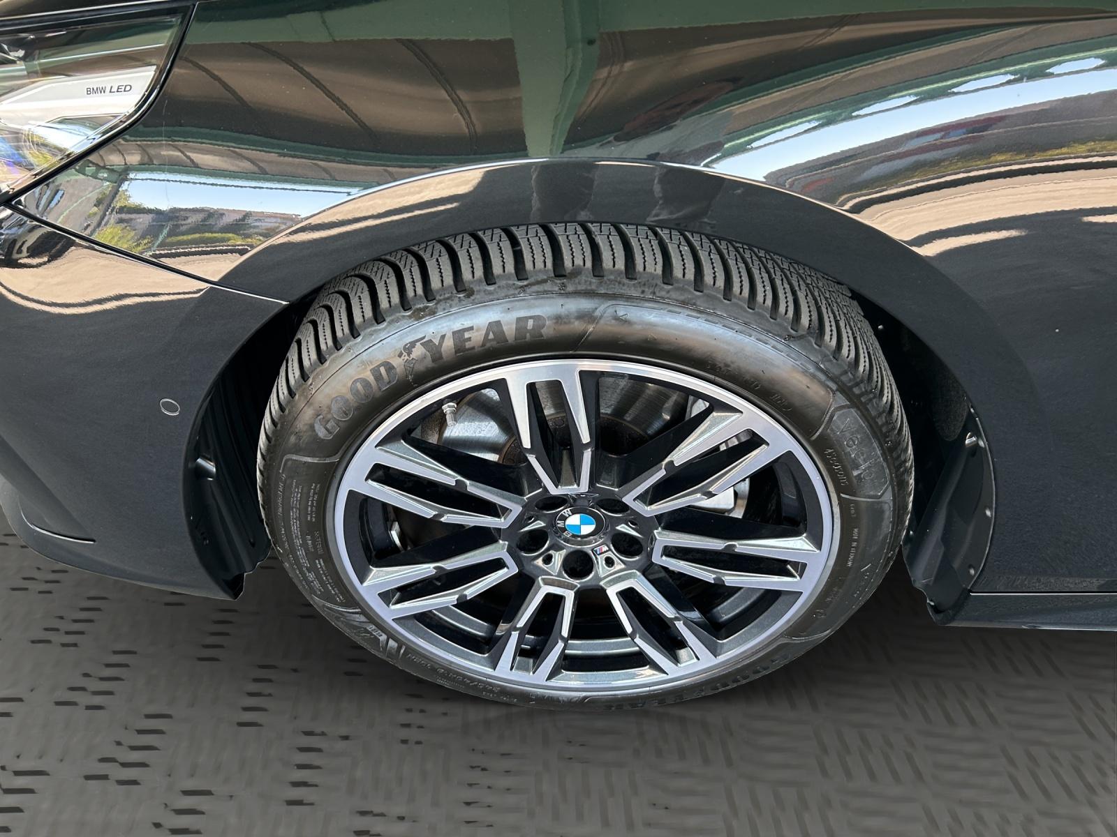 BMW 540d xDrive-image-29