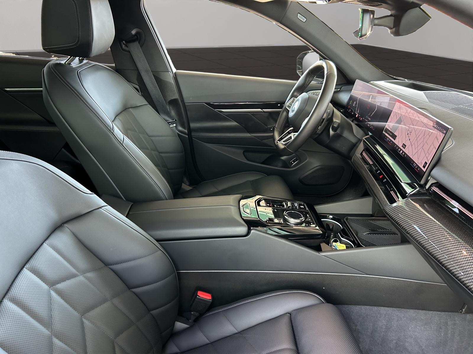 BMW 540d xDrive-image-5