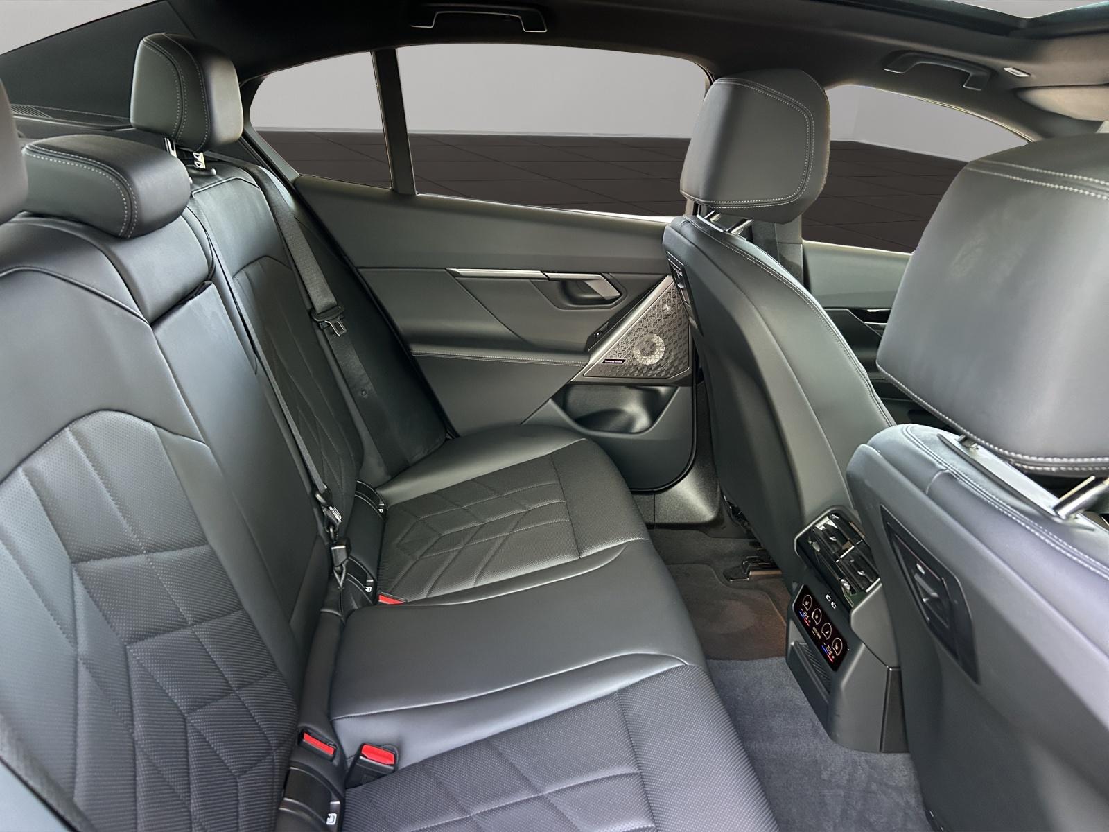 BMW 540d xDrive-image-22