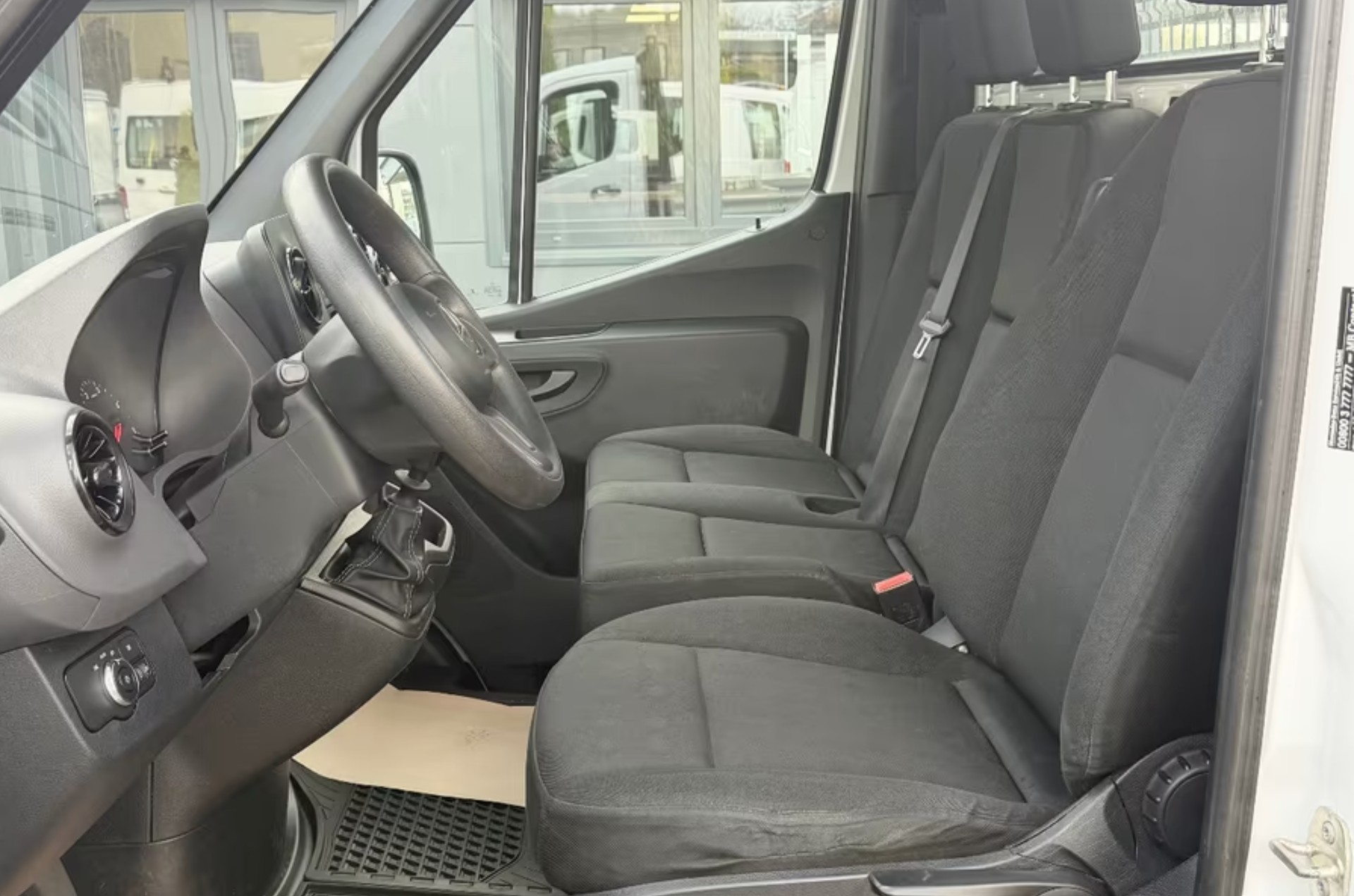 MERCEDES-BENZ Sprinter 211 CDI Kompakt / Pritsche L1 /-image-3