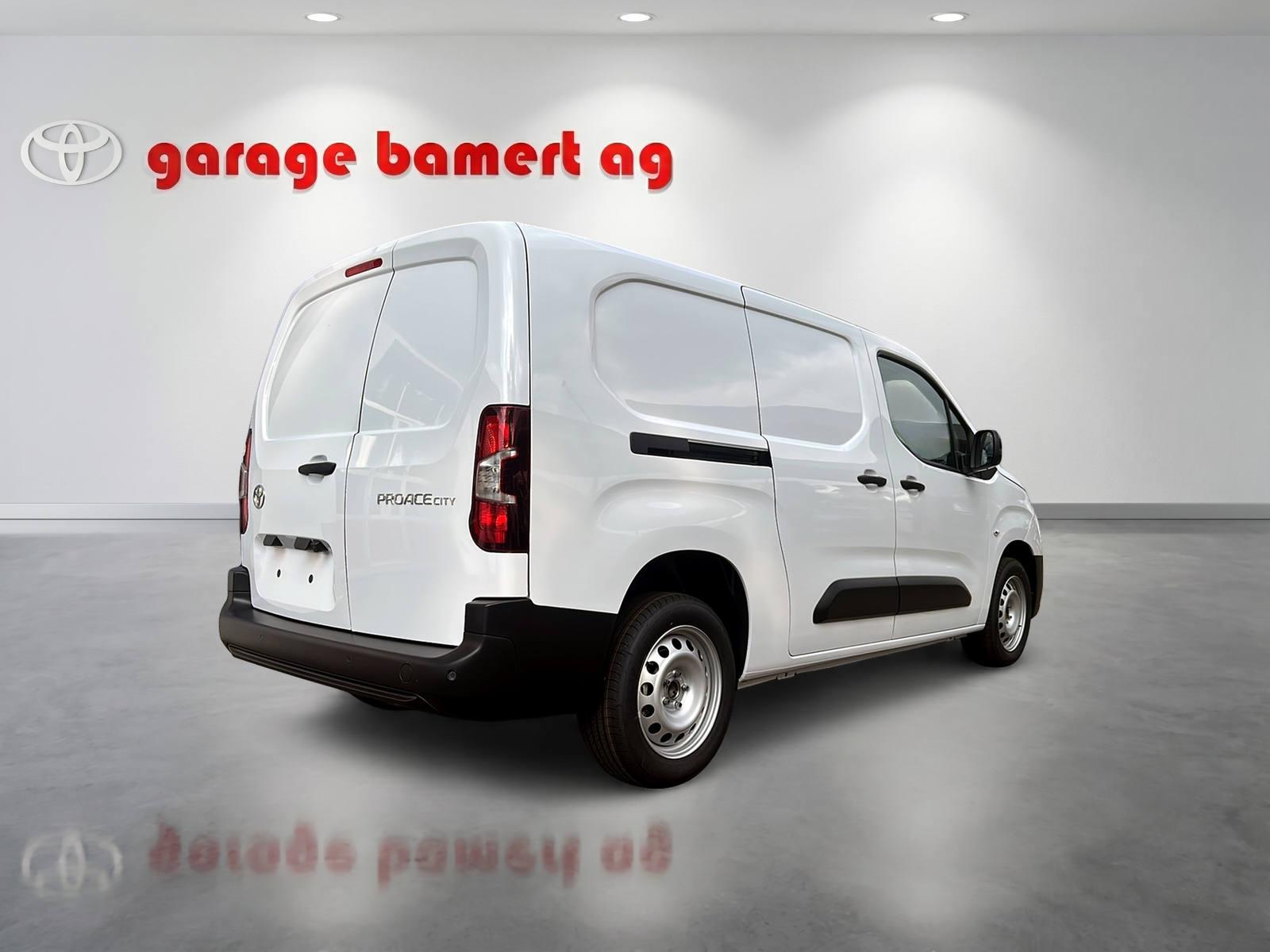 TOYOTA PROACE CITY Van L2 1.5 D Active-image-5