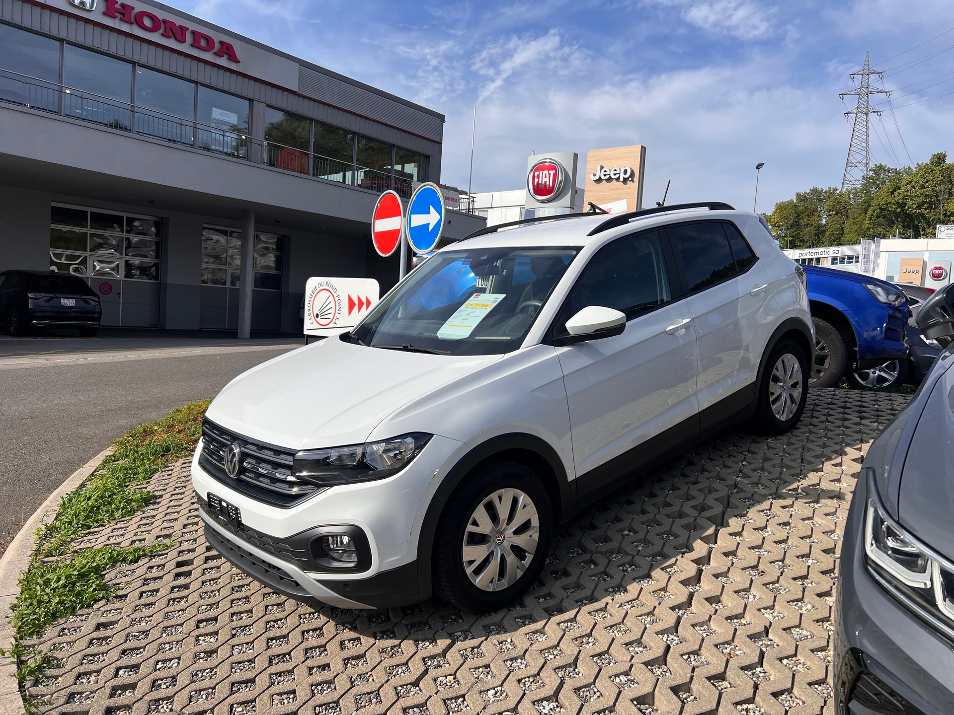 VW T-Cross 1.0 TSI-image-4