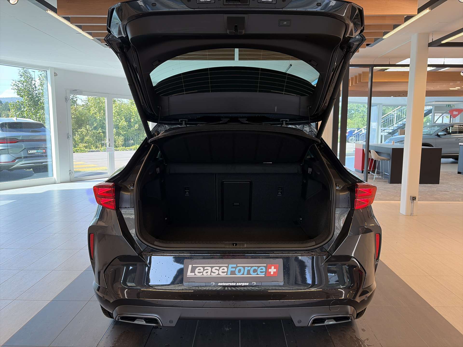CUPRA Formentor 1.5 TSi DSG-Automat-image-5