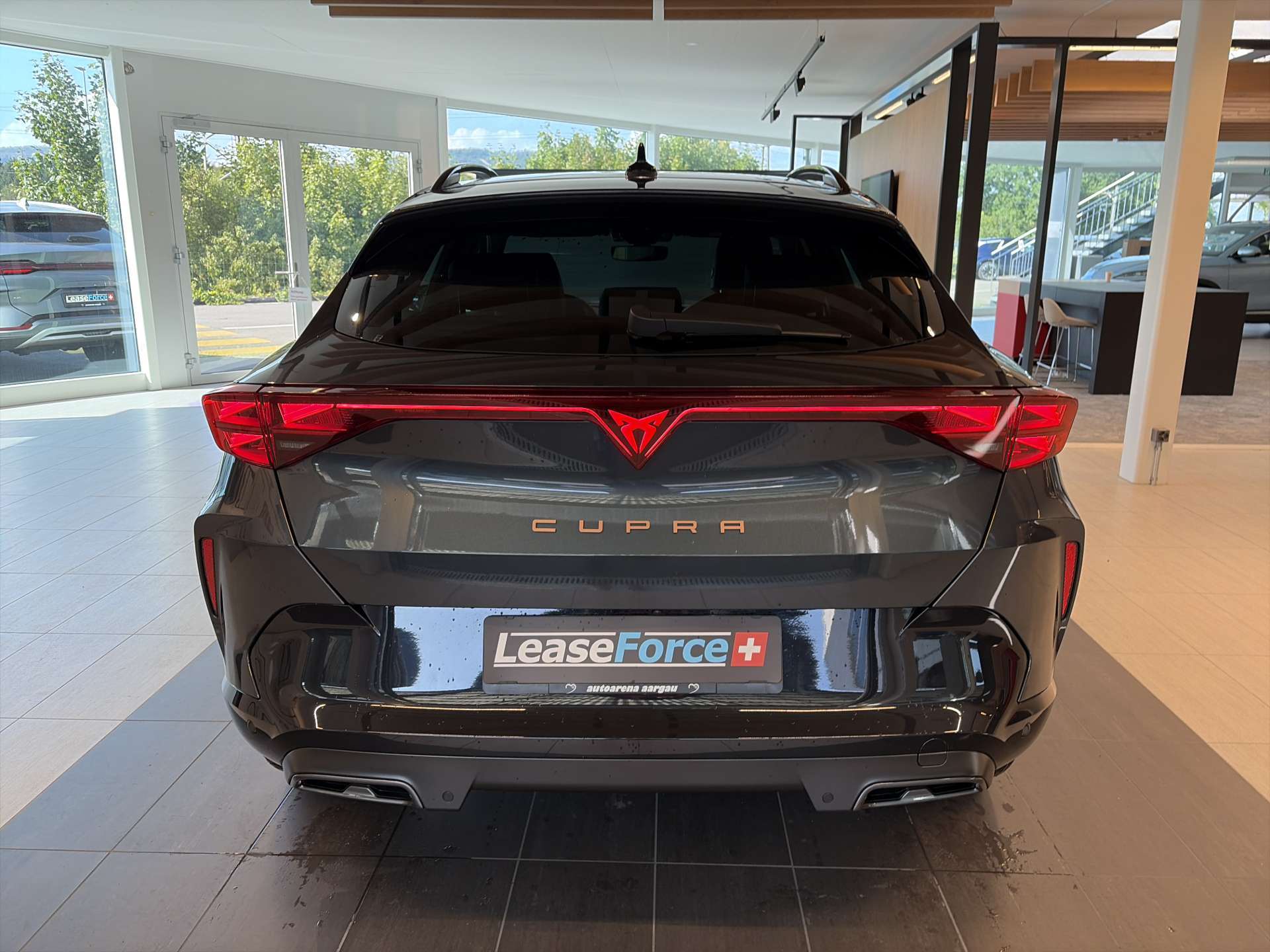 CUPRA Formentor 1.5 TSi DSG-Automat-image-12
