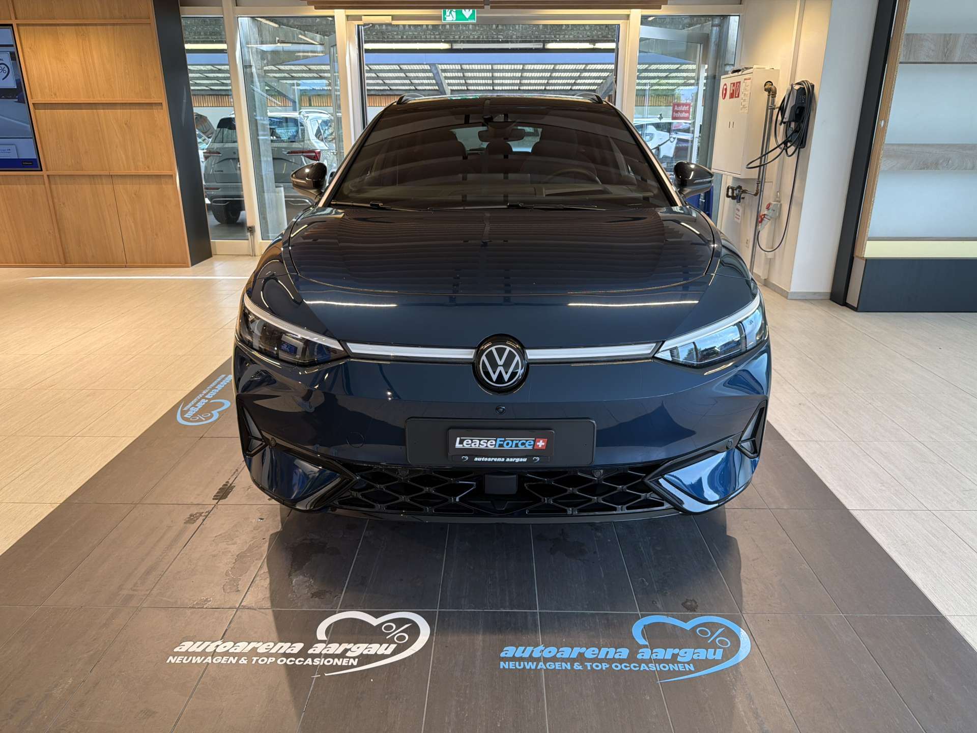 VW ID.7 Tourer GTX 86 kWh 340PS 4Motion Automat-image-10