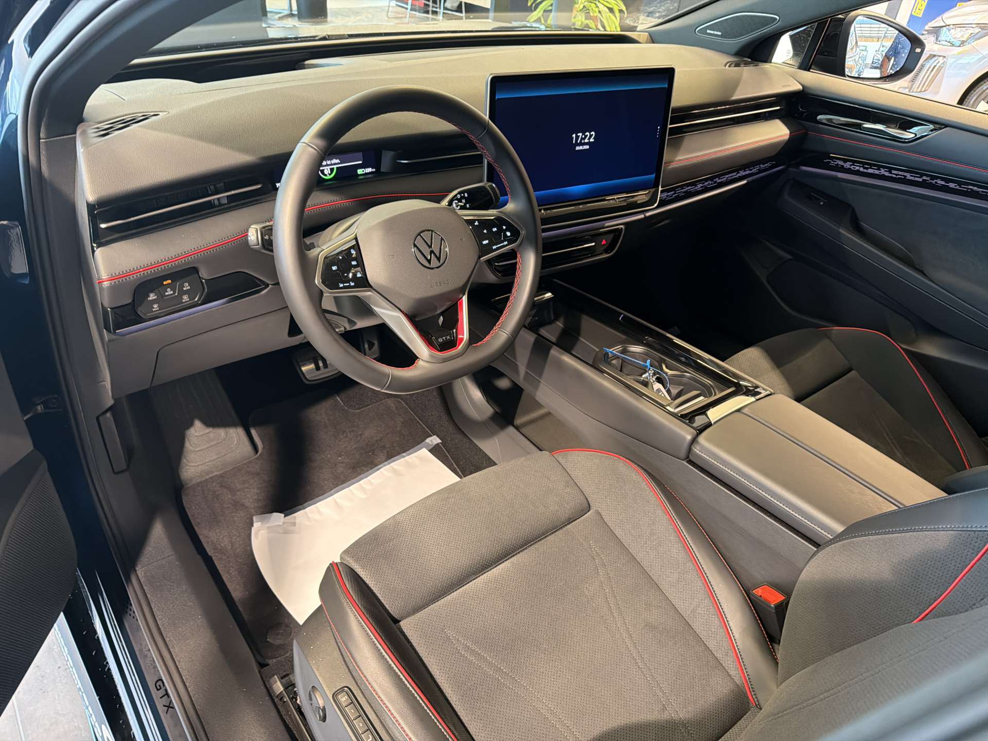 VW ID.7 Tourer GTX 86 kWh 340PS 4Motion Automat-image-5