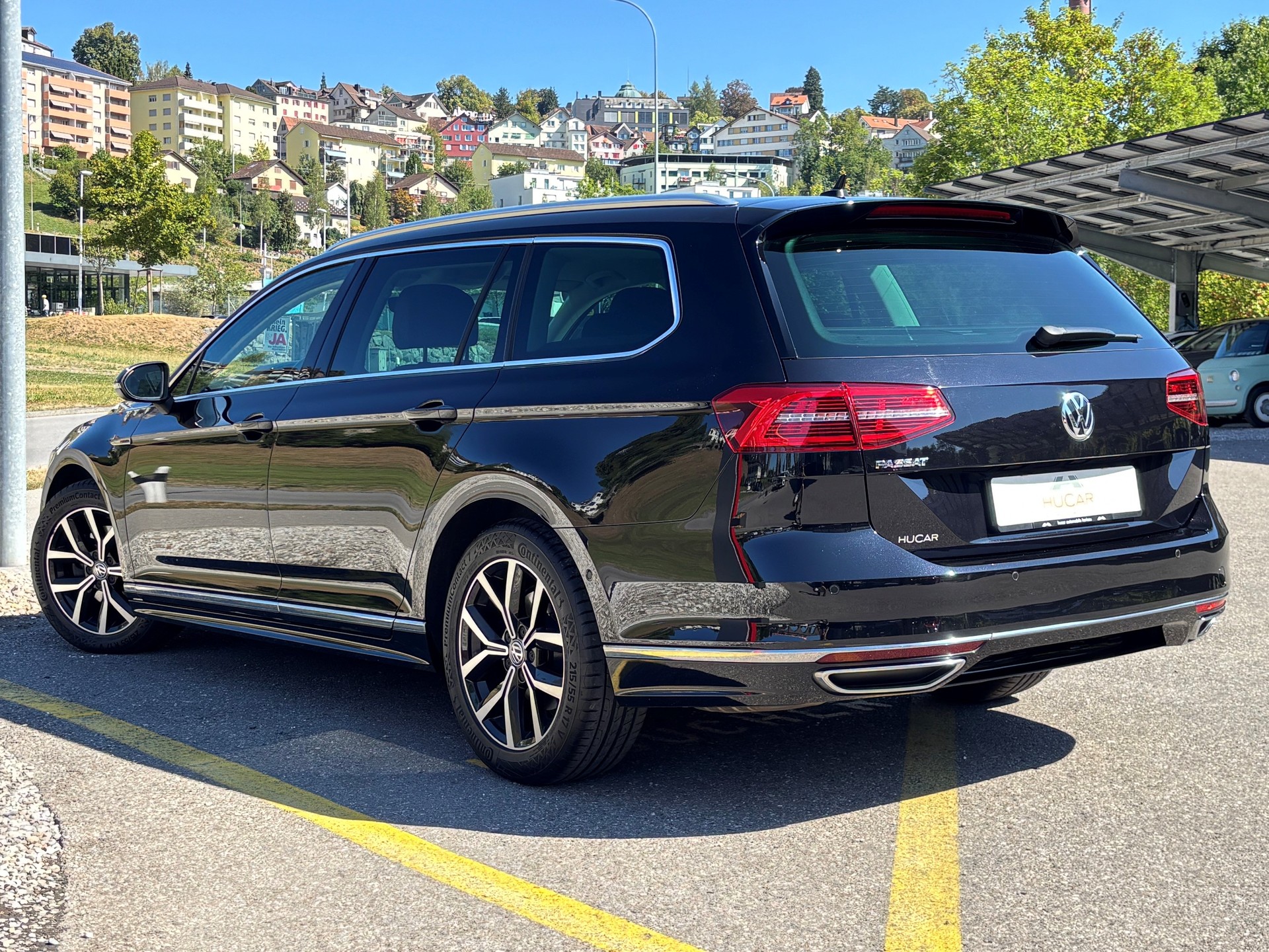 VW Passat Var. 2.0 TDI DSG 4Motion R-Line-image-1