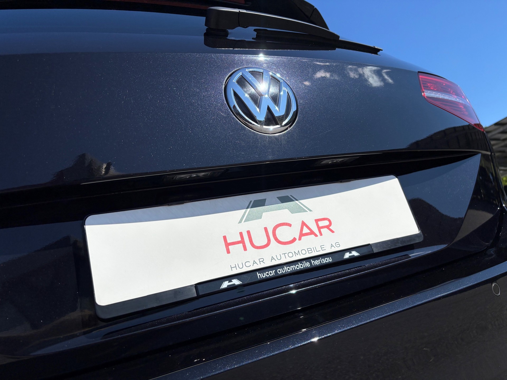VW Passat Var. 2.0 TDI DSG 4Motion R-Line-image-15