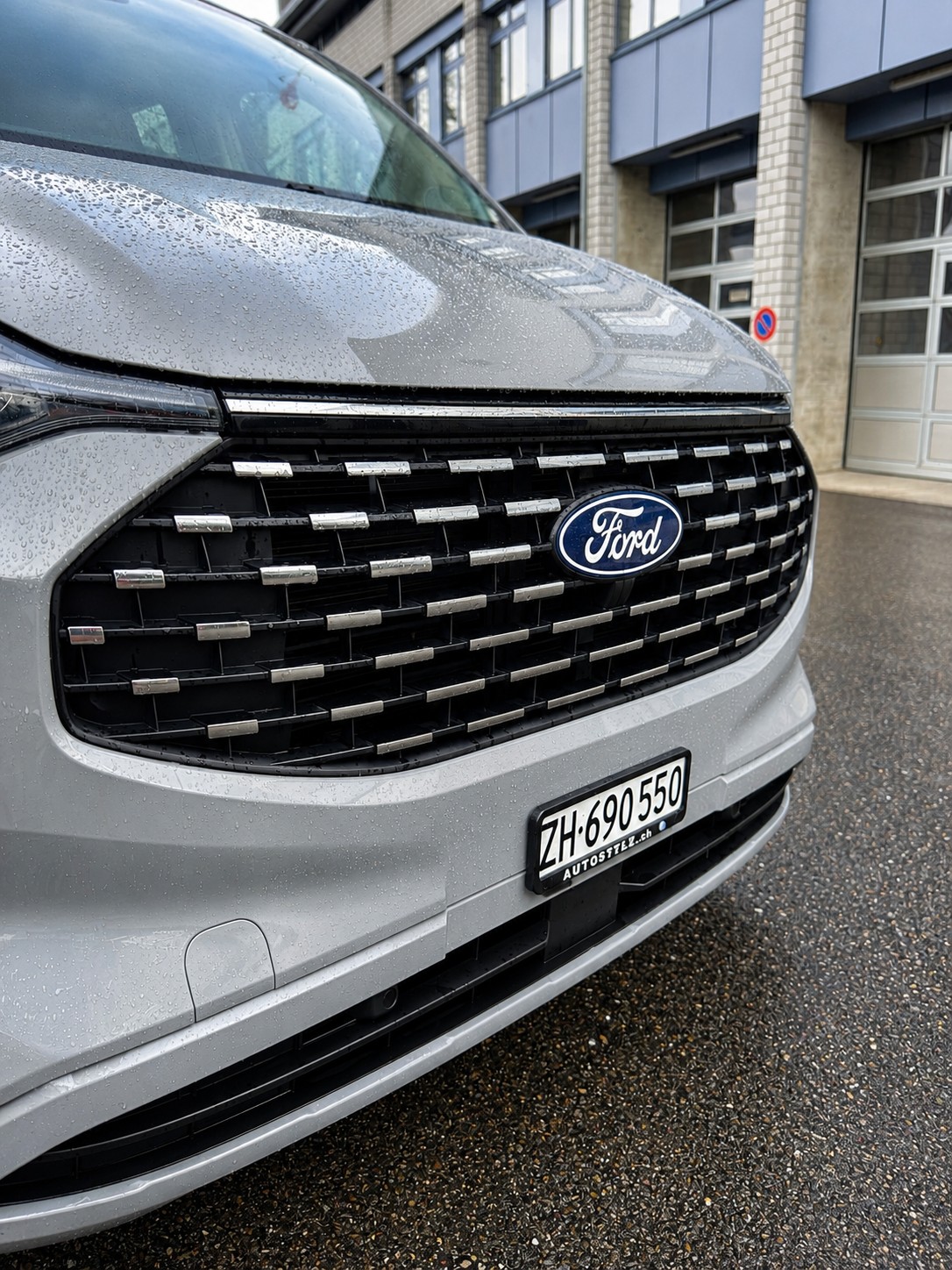 FORD Ford Tourneo Custom Titanium 4x4 sehr gepflegt mit Garantie-image-2