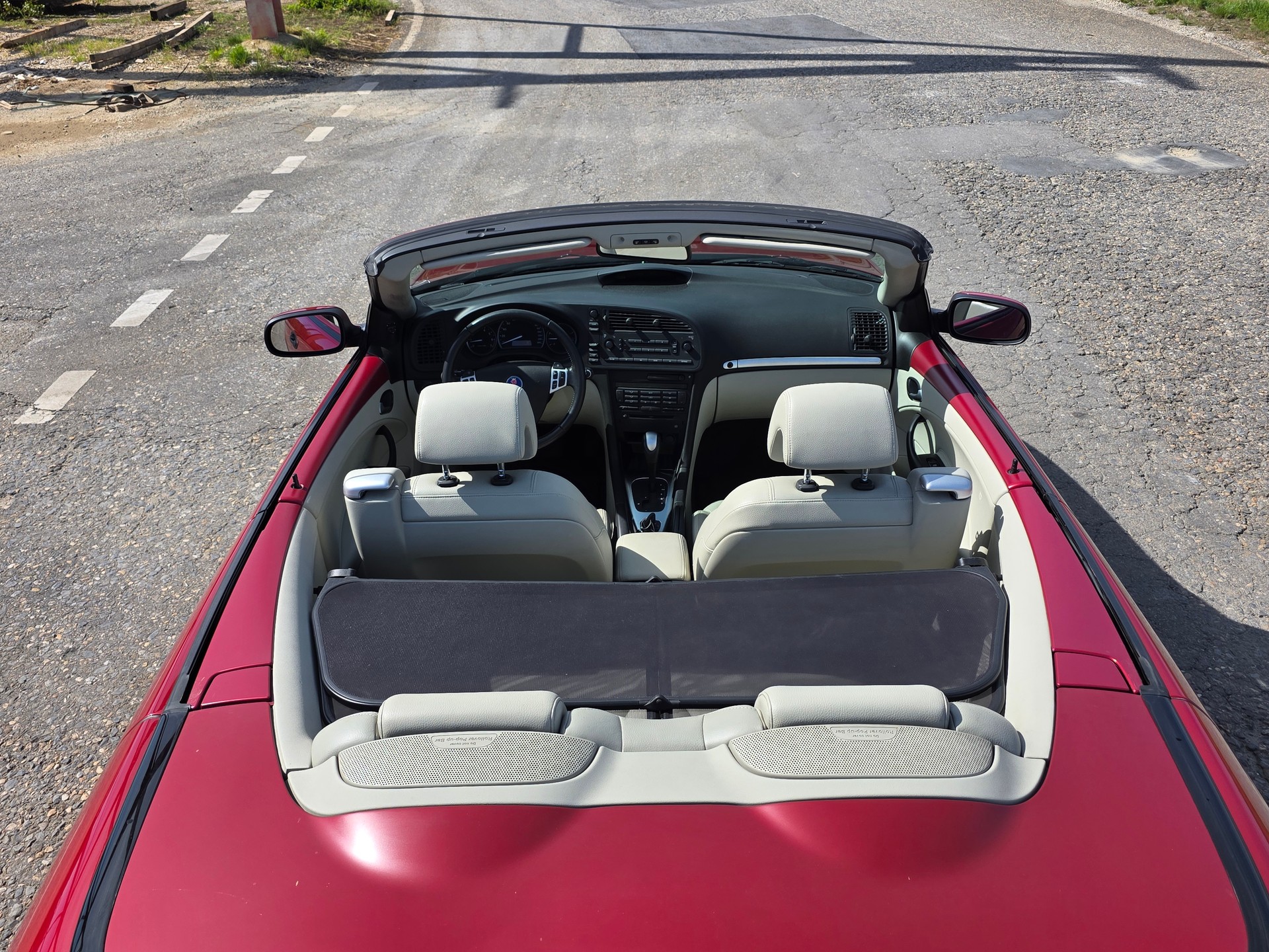 SAAB 9-3 2.0 Linear Anniversary Cabriolet 196ps-image-14