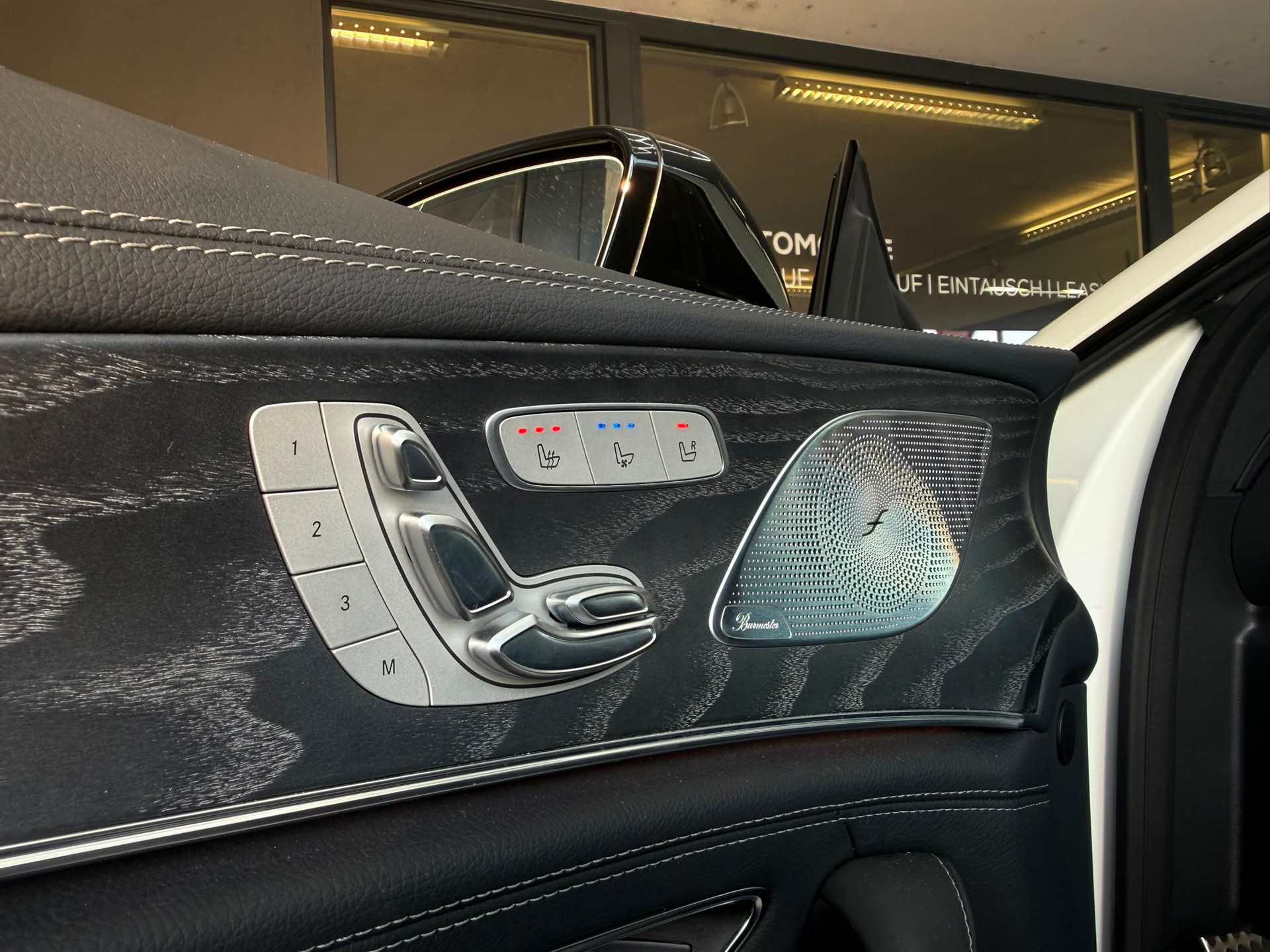 MERCEDES-BENZ AMG GT 4 63 S 4Matic+ *Aero Dynamik Paket* *Burmester* *CH-Fahrzeug* Speedshift MCT-image-15