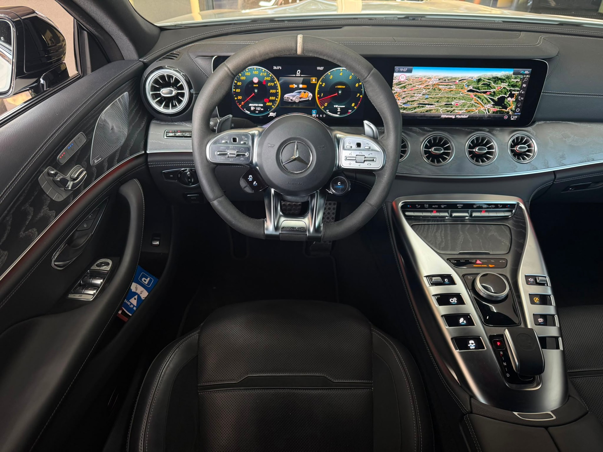 MERCEDES-BENZ AMG GT 4 63 S 4Matic+ *Aero Dynamik Paket* *Burmester* *CH-Fahrzeug* Speedshift MCT-image-26