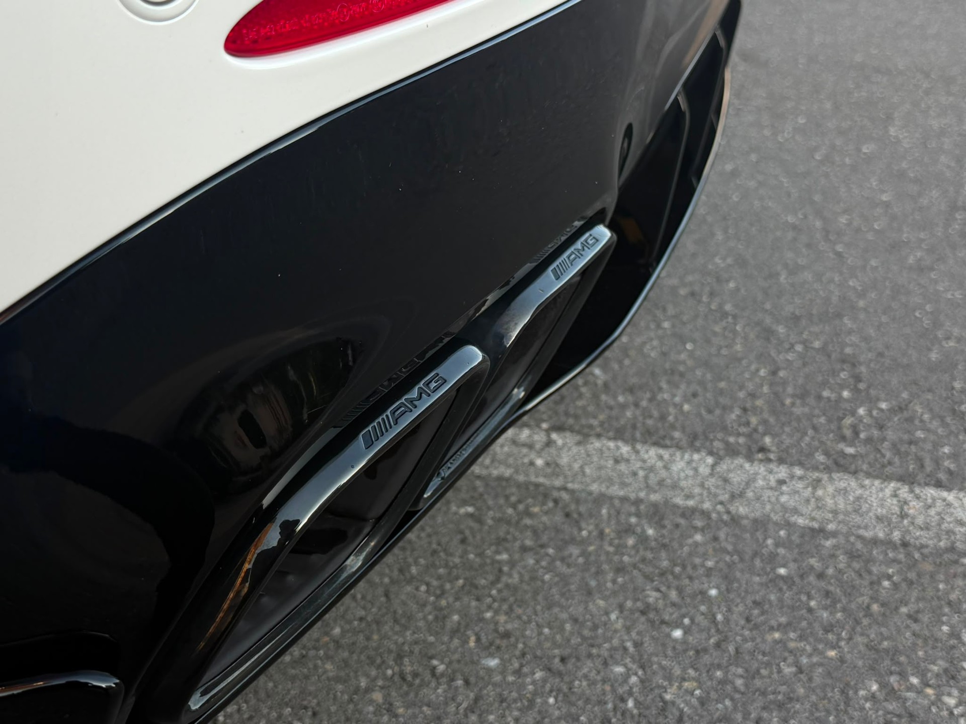 MERCEDES-BENZ AMG GT 4 63 S 4Matic+ *Aero Dynamik Paket* *Burmester* *CH-Fahrzeug* Speedshift MCT-image-11