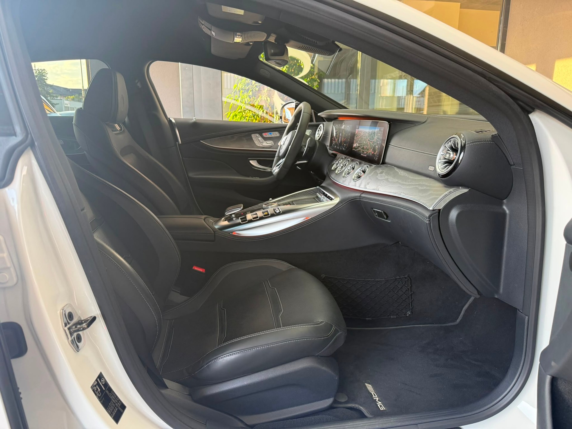 MERCEDES-BENZ AMG GT 4 63 S 4Matic+ *Aero Dynamik Paket* *Burmester* *CH-Fahrzeug* Speedshift MCT-image-21