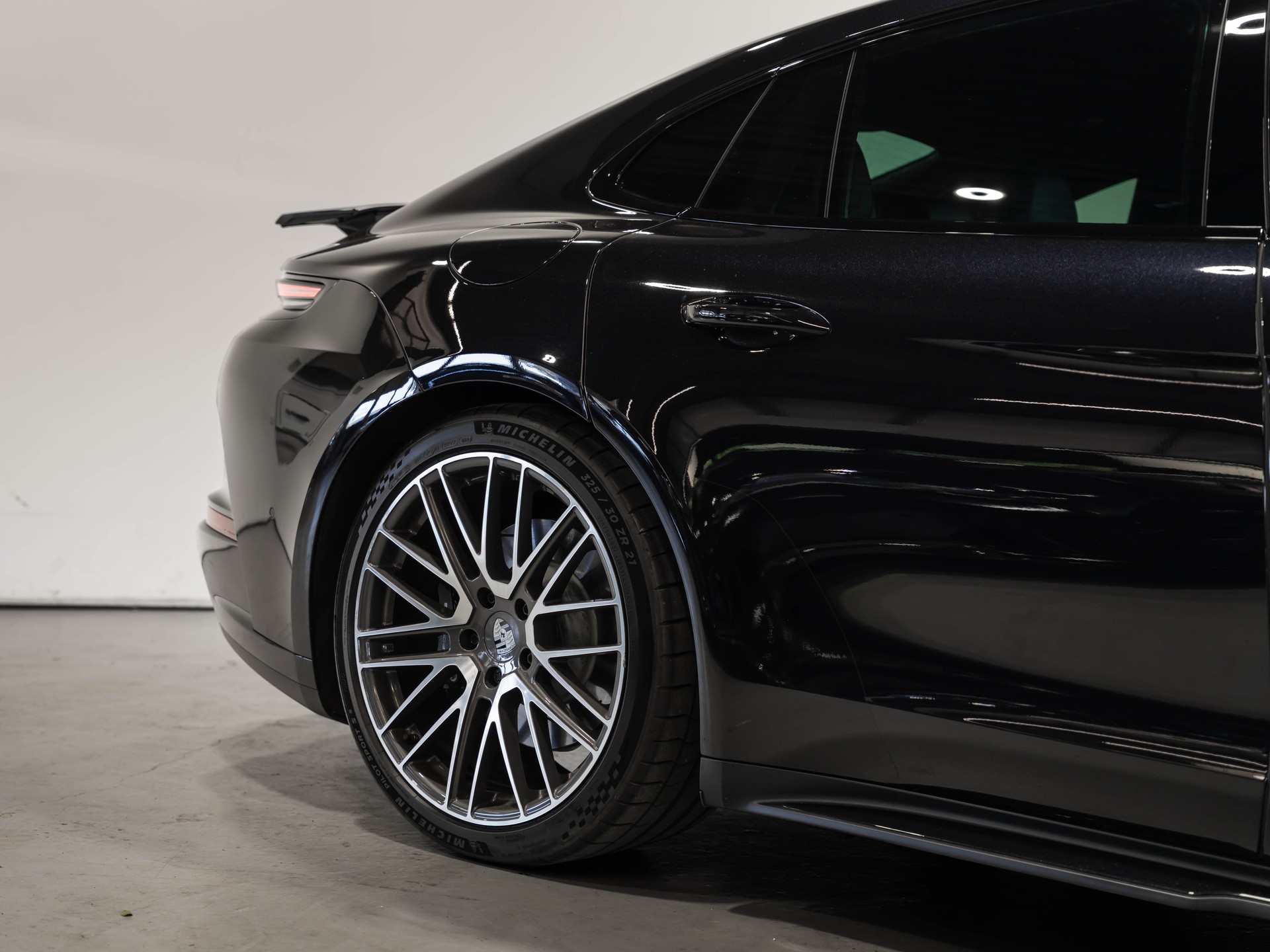 PORSCHE Panamera 2.9 V6 4 E-Hybrid-image-9