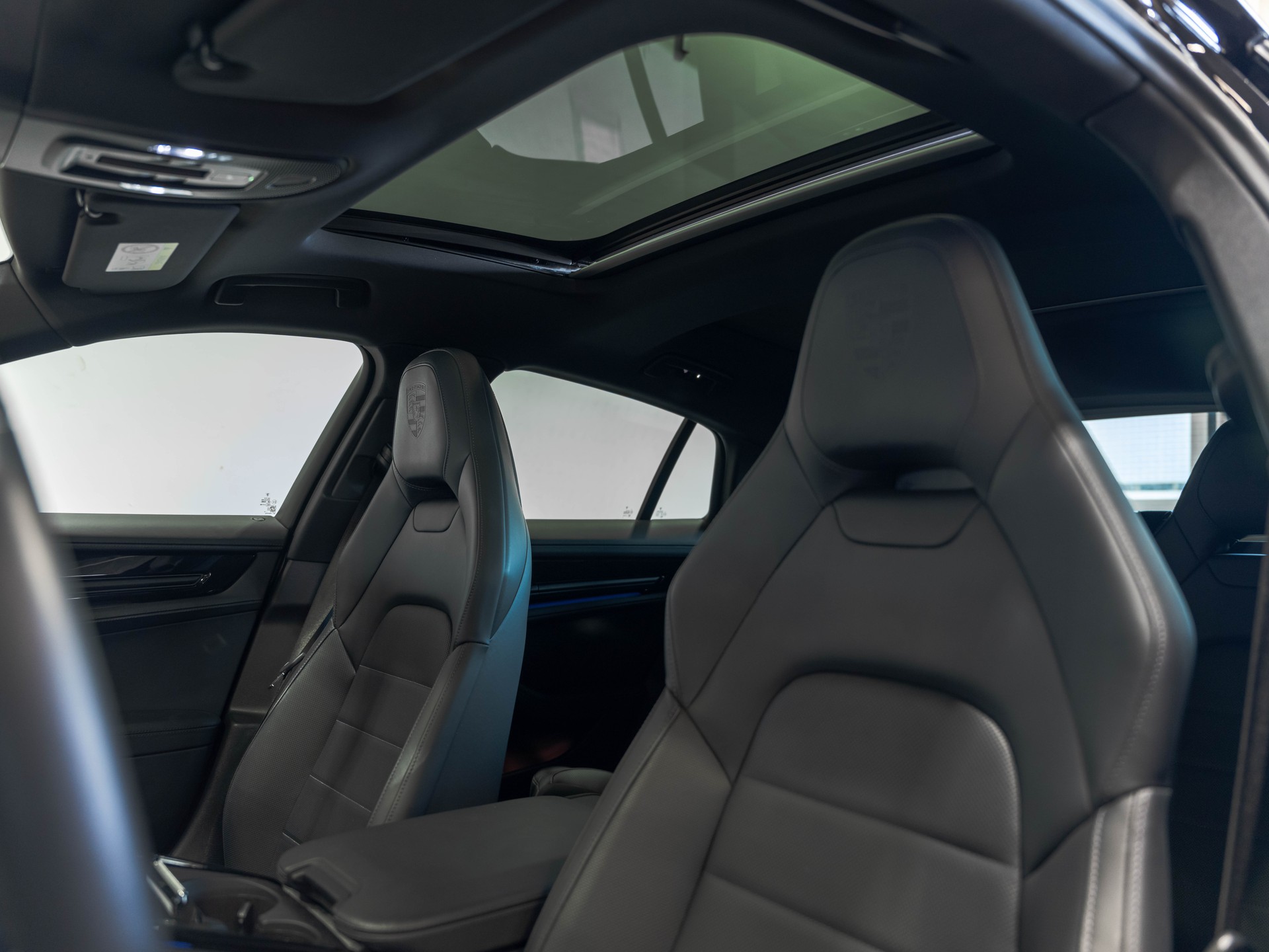 PORSCHE Panamera 2.9 V6 4 E-Hybrid-image-16