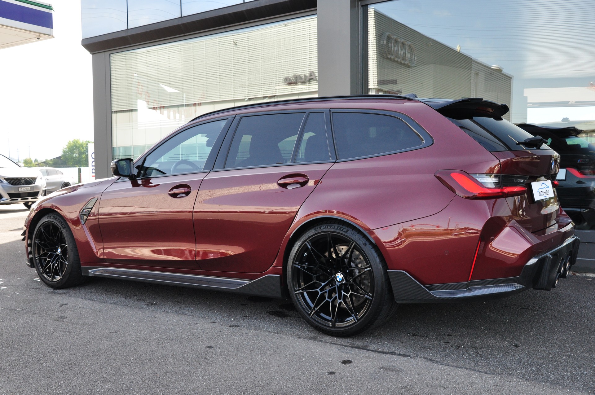 BMW M3 Touring xDrive Competition M-image-5