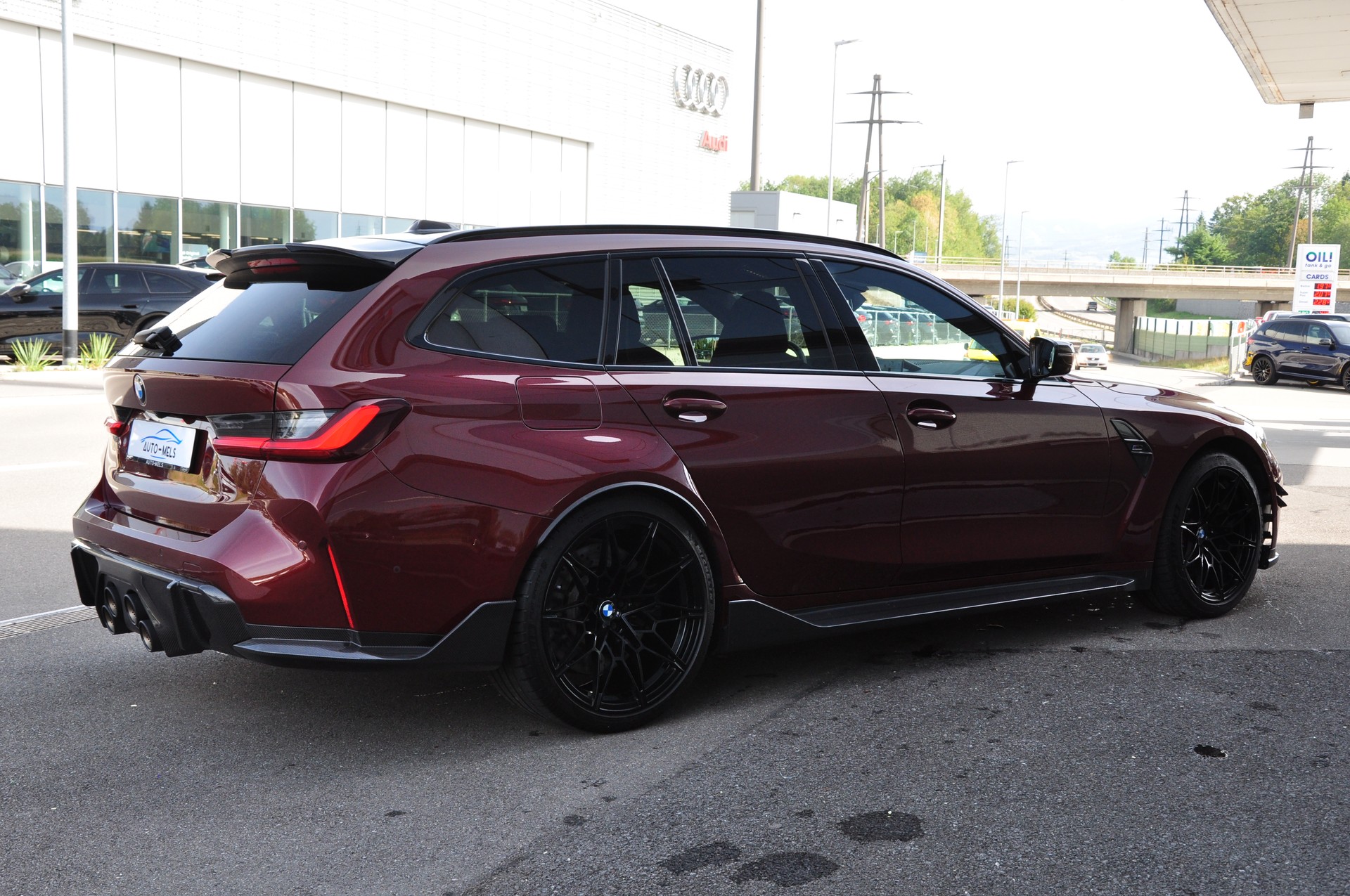 BMW M3 Touring xDrive Competition M-image-9