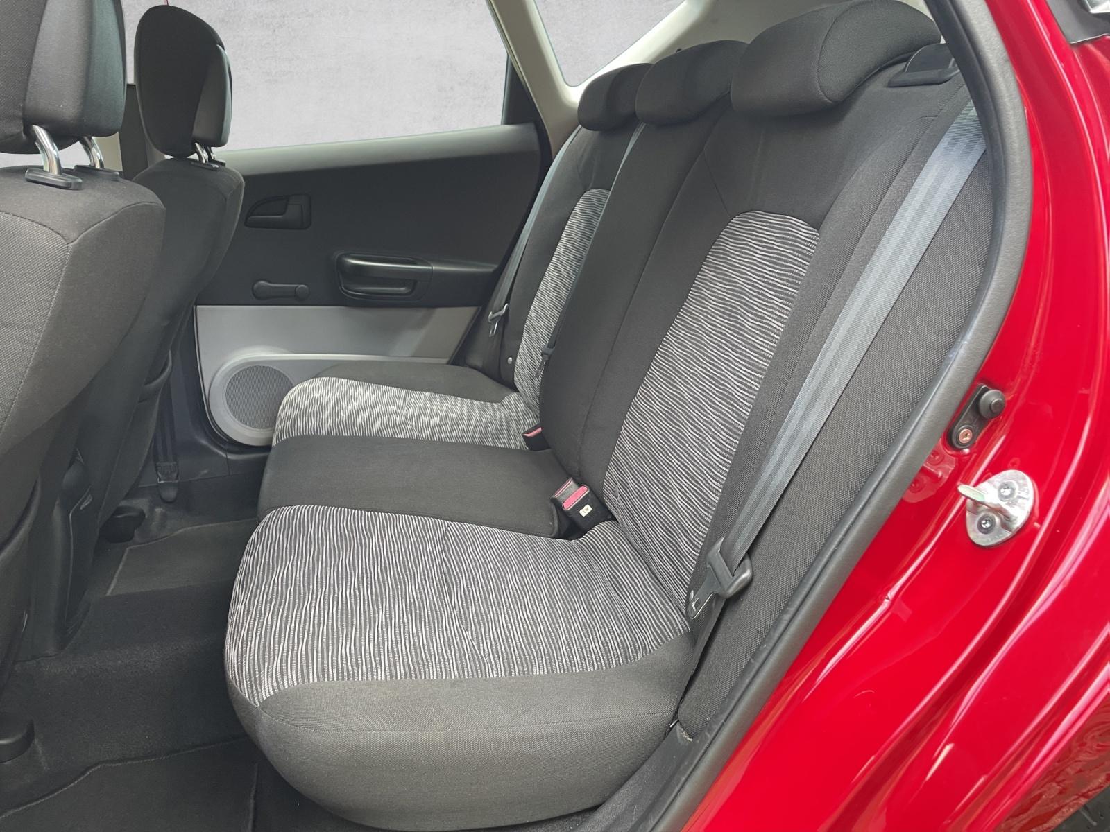 KIA Cee'd Sporty Wagon 1.4 CVVT Eco-image-14