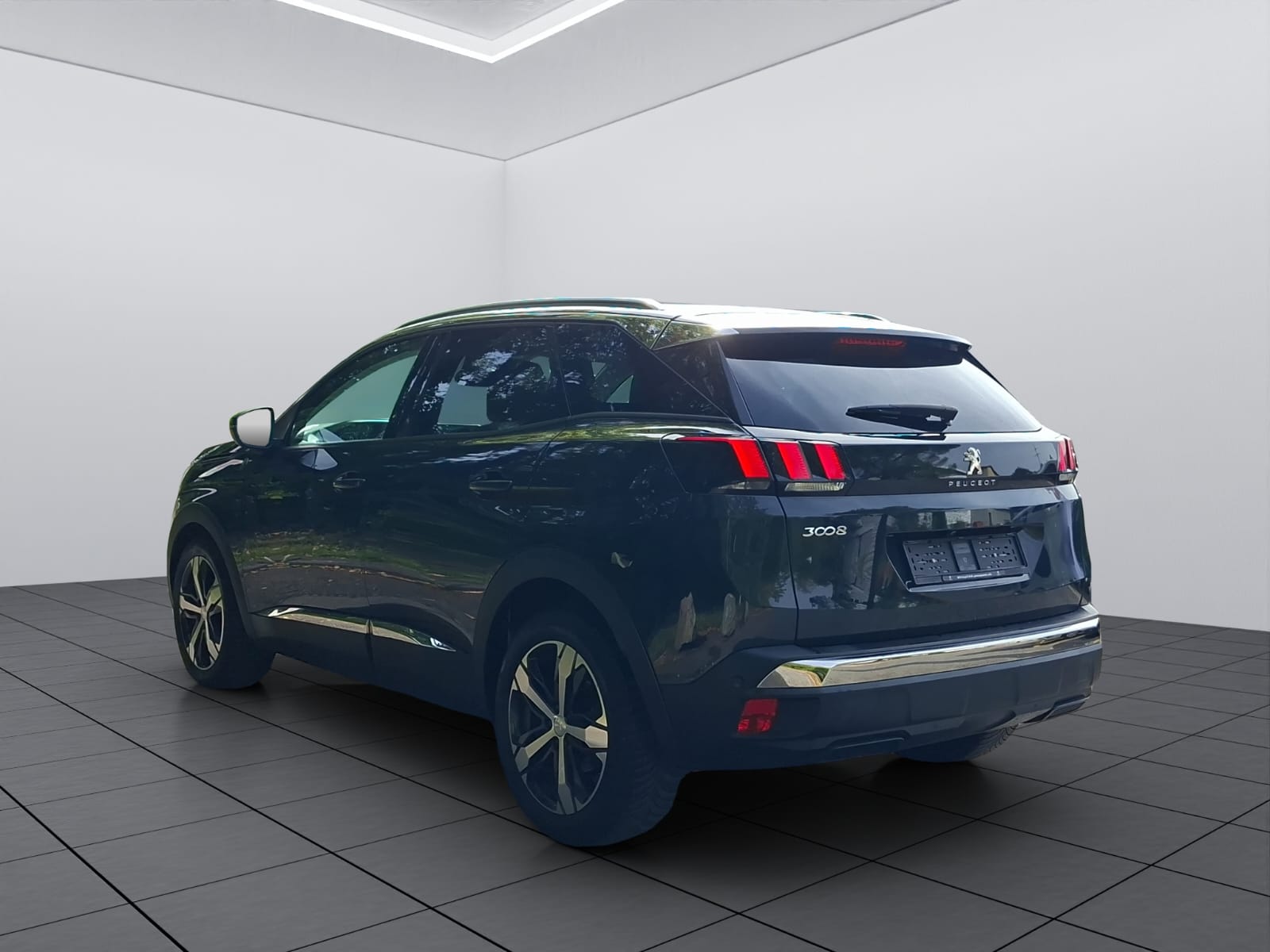 PEUGEOT 3008 1.2 PureTech Active EAT-image-4
