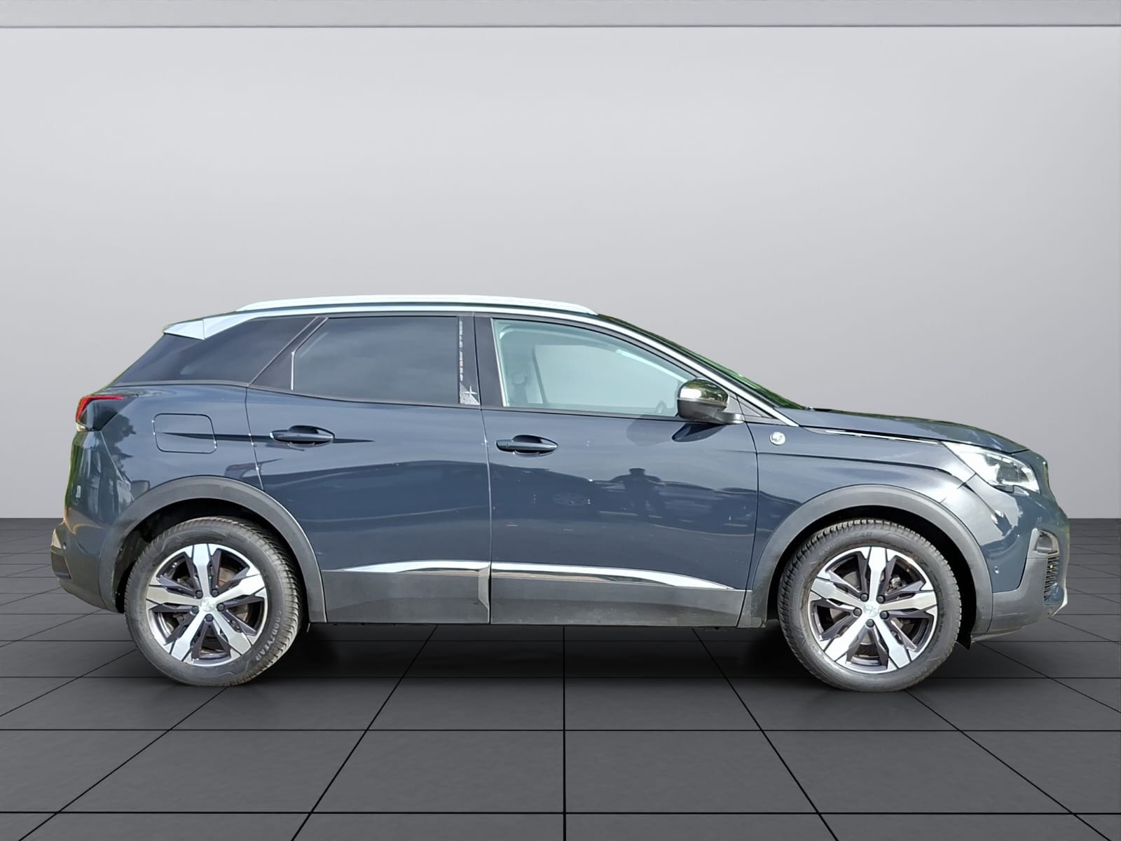 PEUGEOT 3008 1.2 PureTech Active EAT-image-7