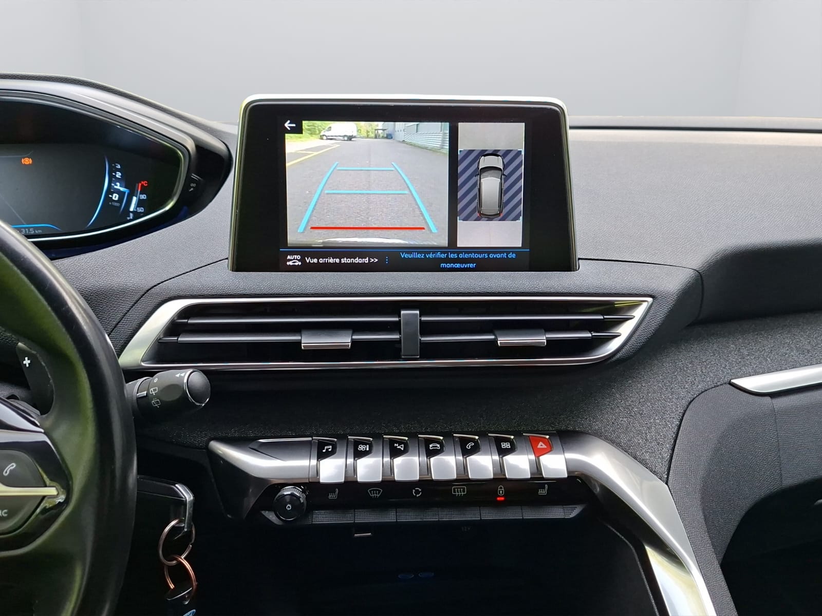 PEUGEOT 3008 1.2 PureTech Active EAT-image-15